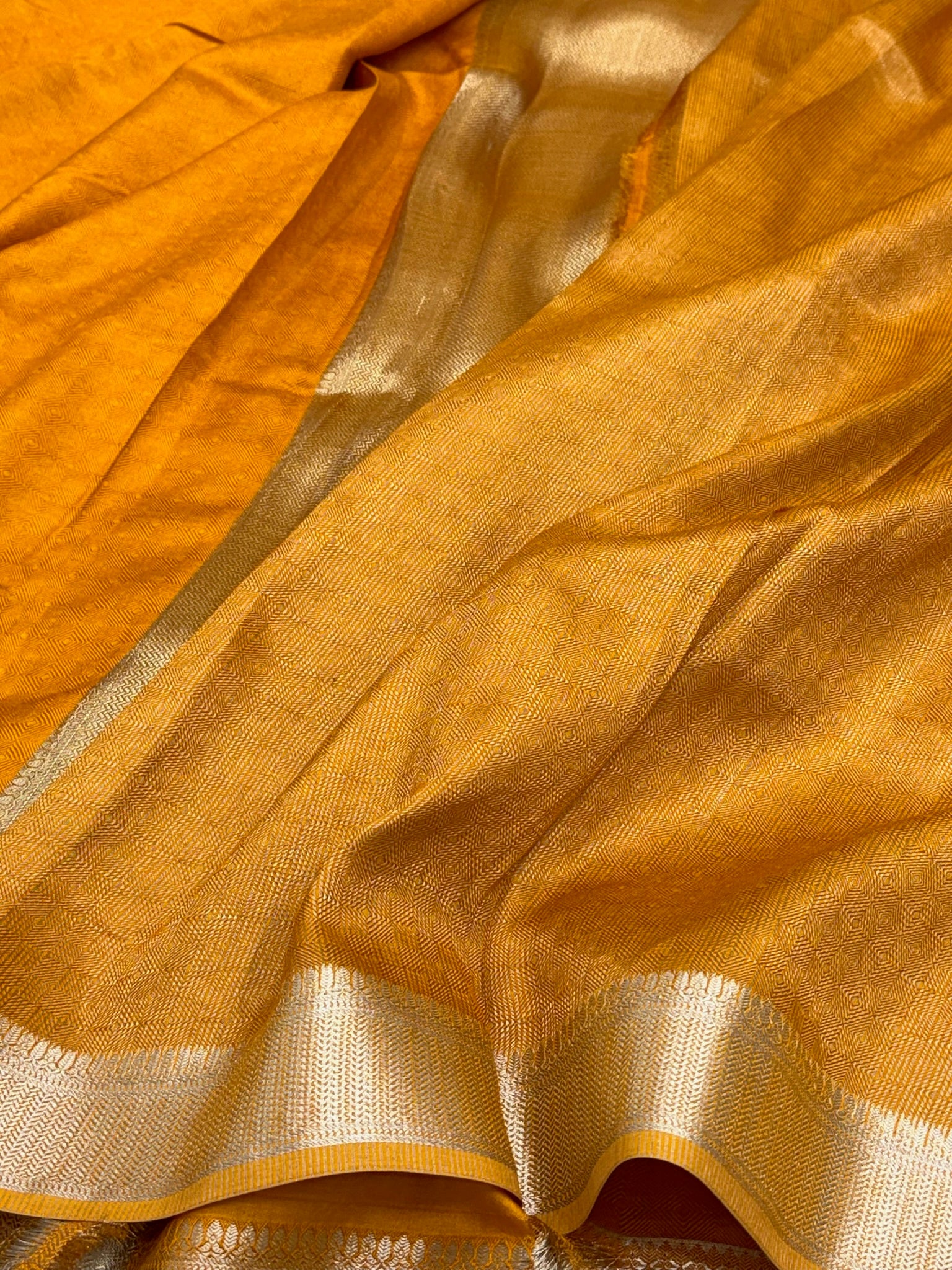 Tangerine Orange Yellow Pure Mulberry Chiniya Silk Handwoven Saree