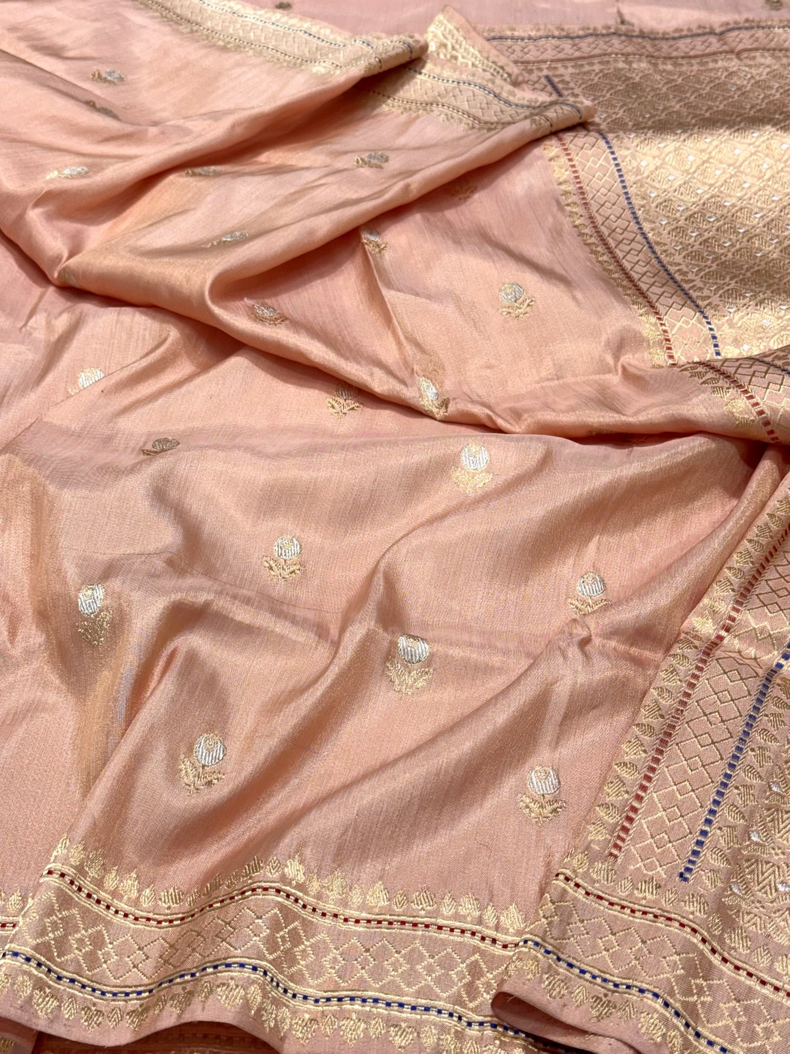 Peach Pure Mulberry Katan Silk & Tissue Silk Handwoven Banarasi Saree - Kadhwa Weave Timeless Heritage