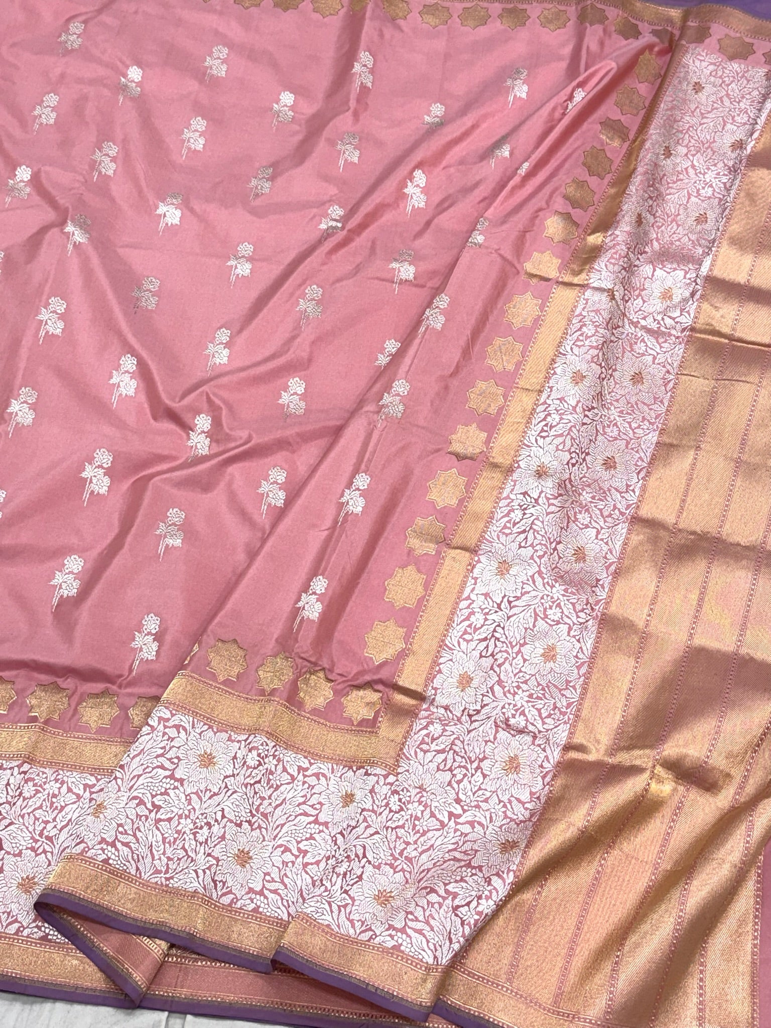 Candy Pink Pure Katan Silk Handwoven Banarasi Saree | Contemporary Design | Skirt Pallu