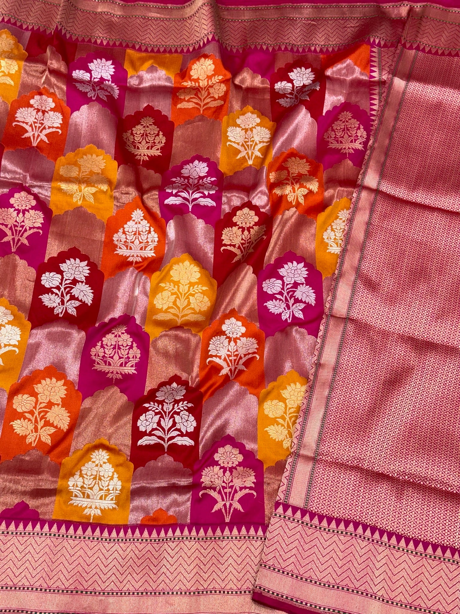 Pink Pure Mulberry Katan Silk Handwoven Banarasi Saree |Rangkaat|