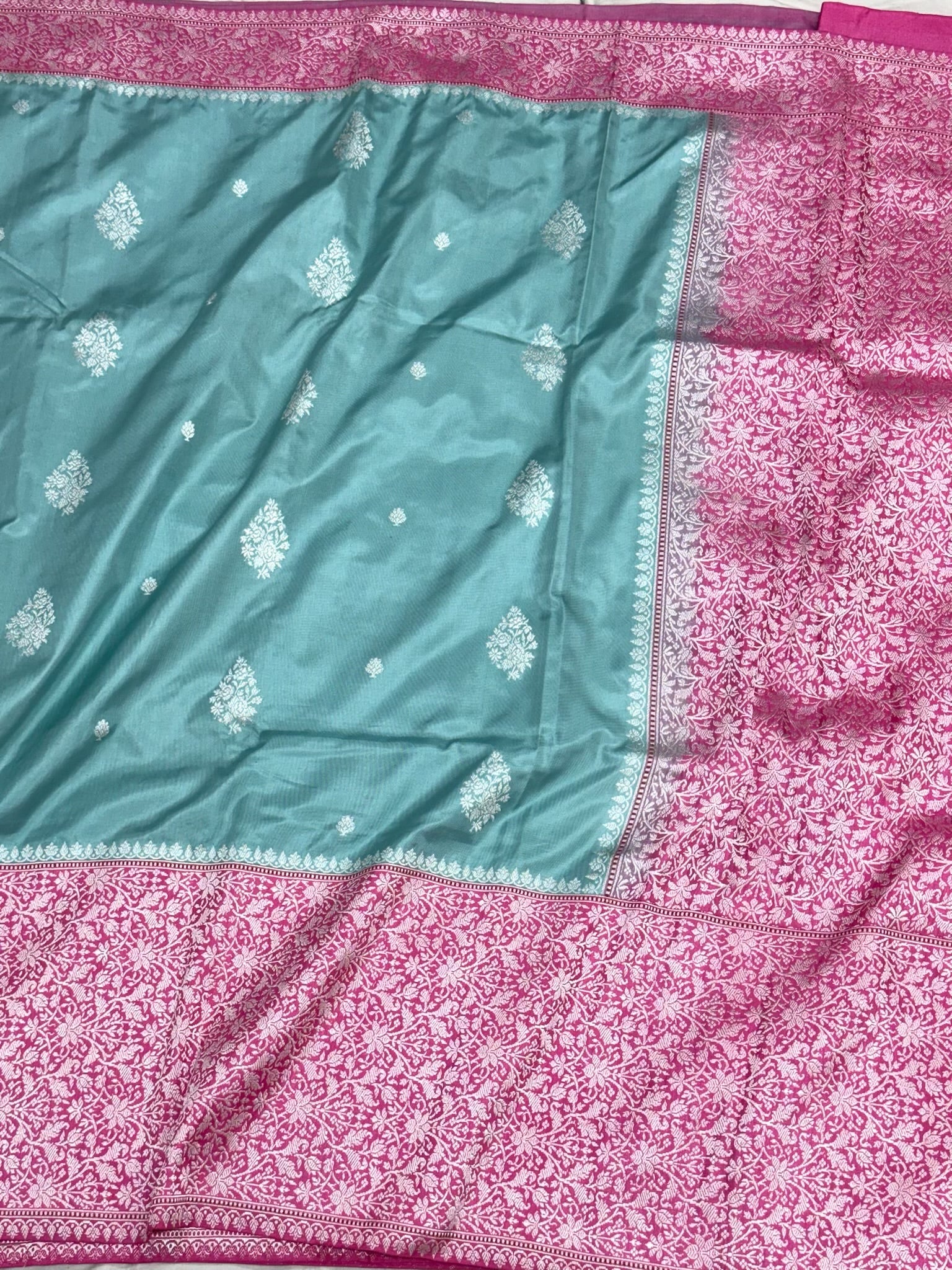 Light Sea Green Pure Katan Mulberry Silk Handwoven Banarasi Saree | Ektara Kadhwa Weave |