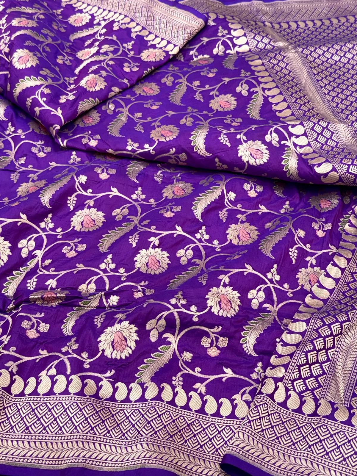 Purple Handwoven Banarasi Pure Katan Mulberry Silk Saree