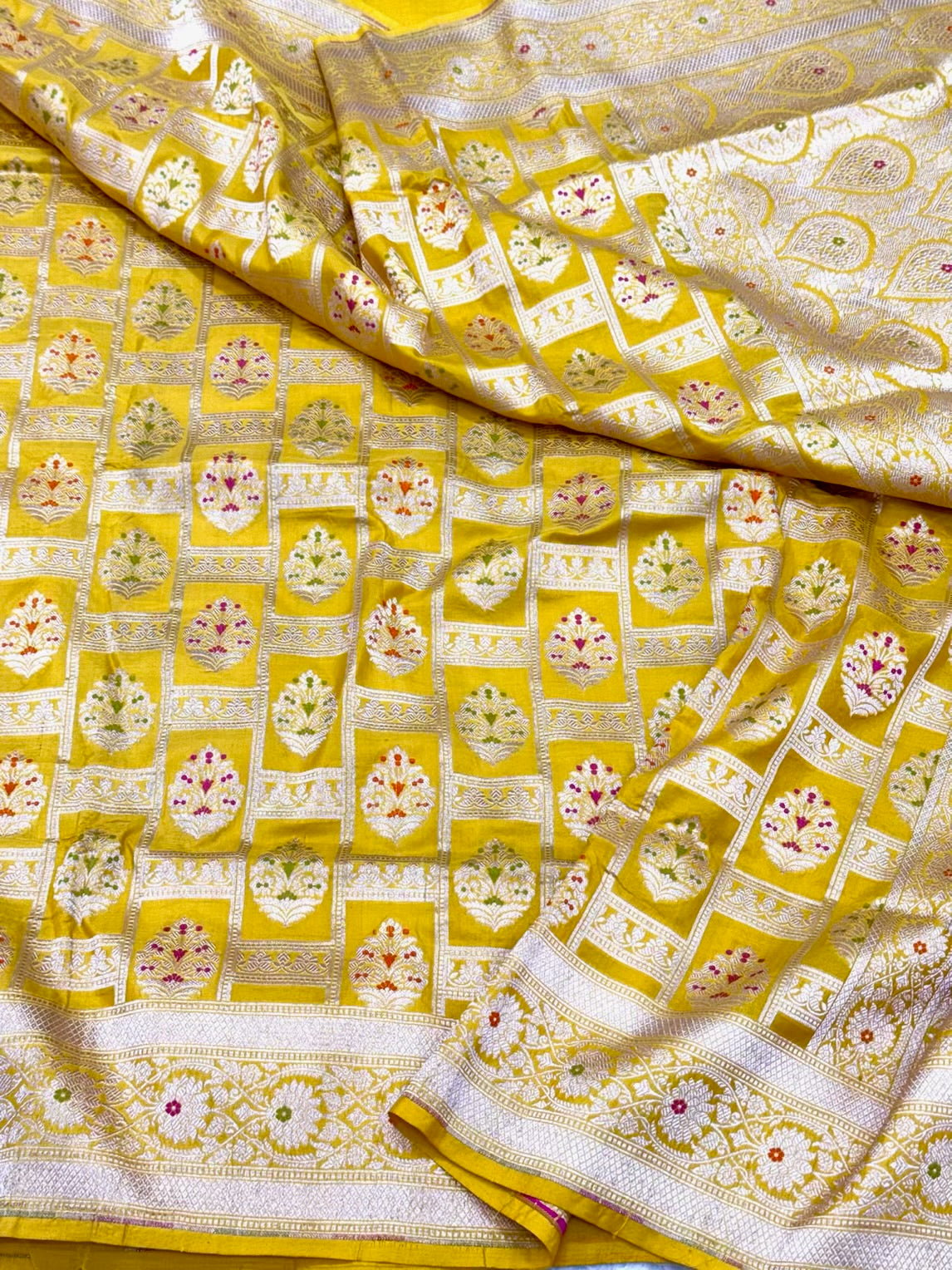 Yellow Pure Mulberry Silk Saree - Pure Katan Silk Handloom Banarasi Silk Saree