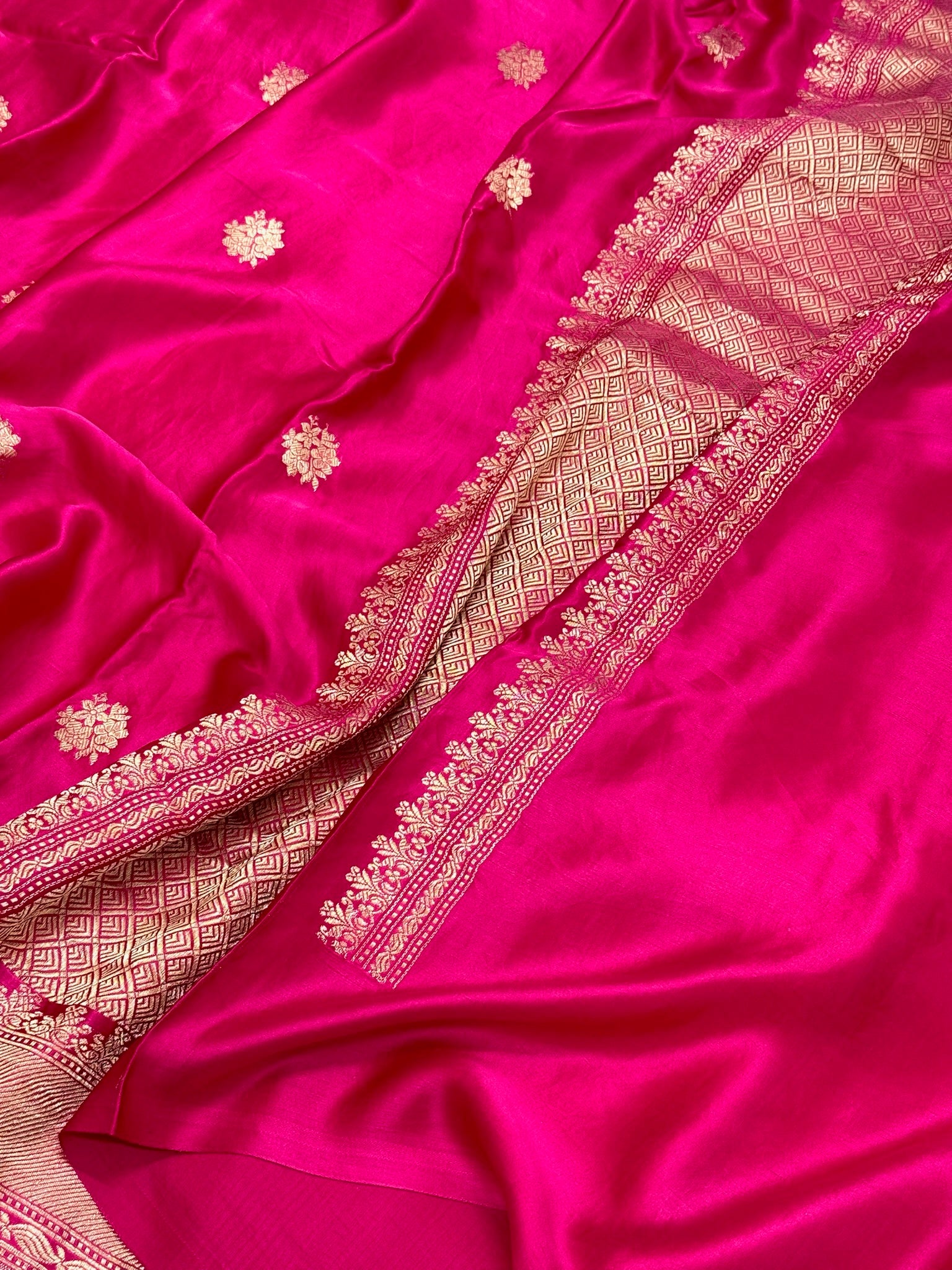 Rani Pink Pure Mashru Satin Silk Handwoven Banarasi Saree
