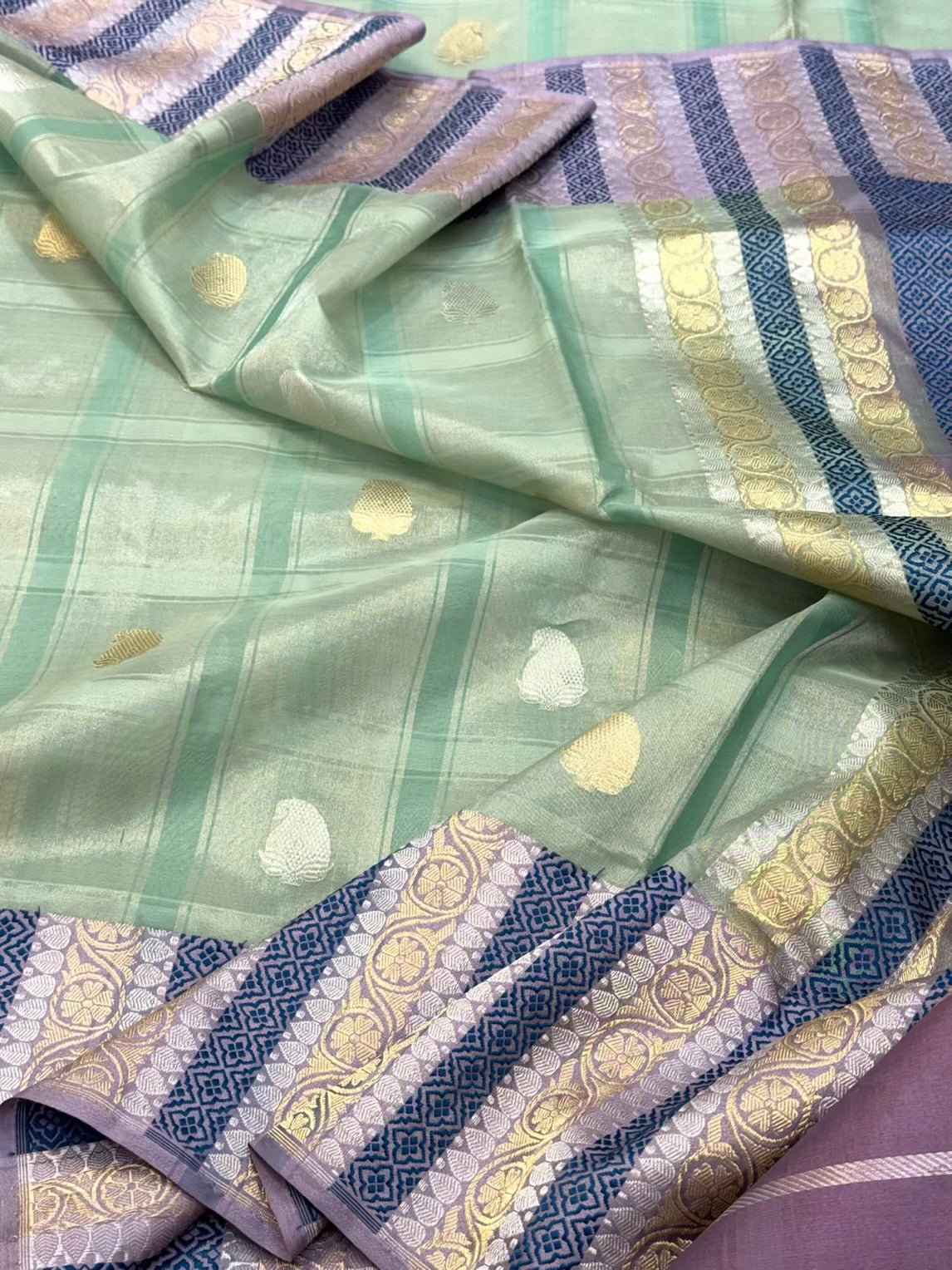 Pista Green Pure Kora Tissue Silk Handwoven Banarasi Saree - Pure Mulberry Silk Soft Drape Lightweight Saree