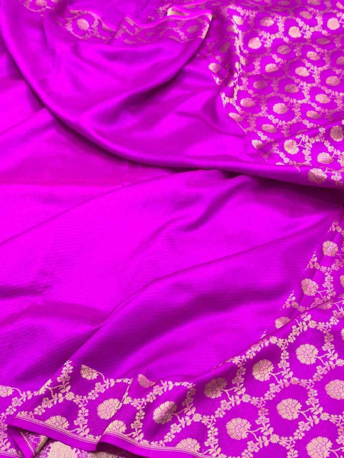 Black Pure Katan Silk Handloom Contemporary Banarasi Saree