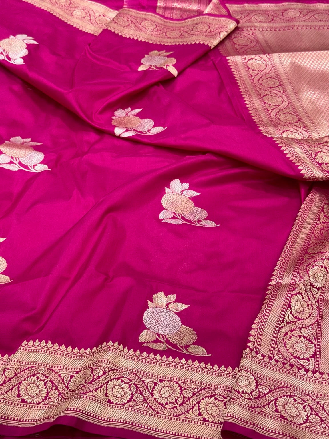 Pink Pure Mulberry Katan Silk Handwoven Banarasi Saree With Banarasi Kadhwa Technique