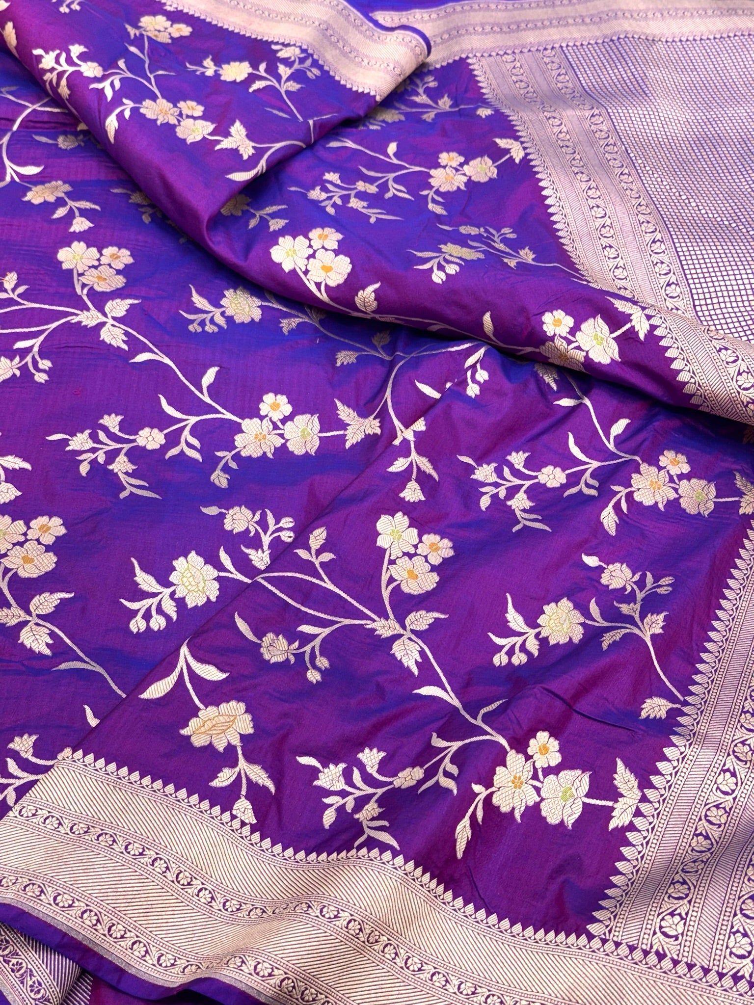 Purple Pure Mulberry Katan Silk Banarasi Handloom Saree