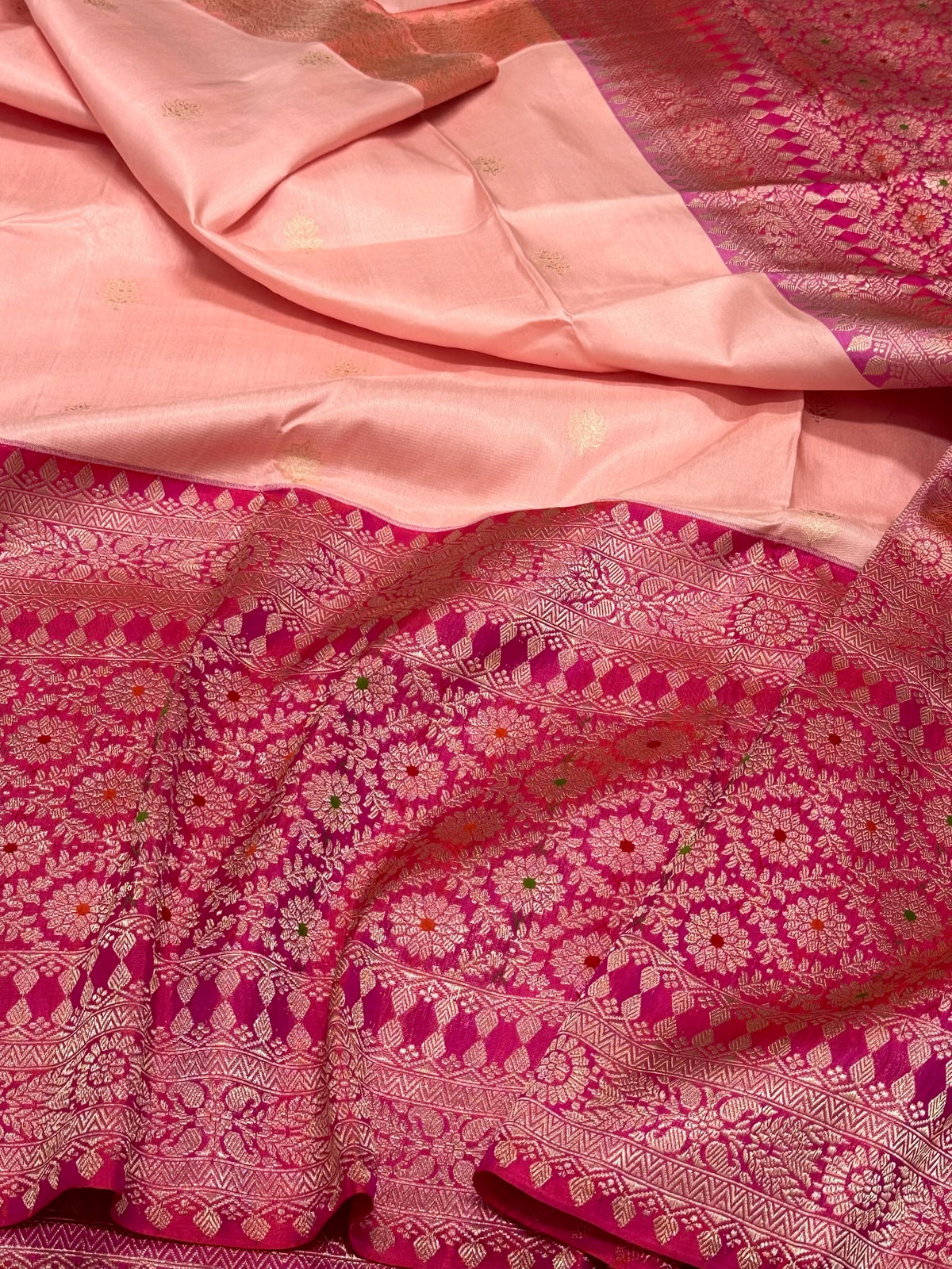 Peach/Raspberry Pink Handwoven Banarasi Saree | Kadhwa Ektara Kadhiyal | Pure Mulberry Katan Silk Authentic Modern Banarasi Saree