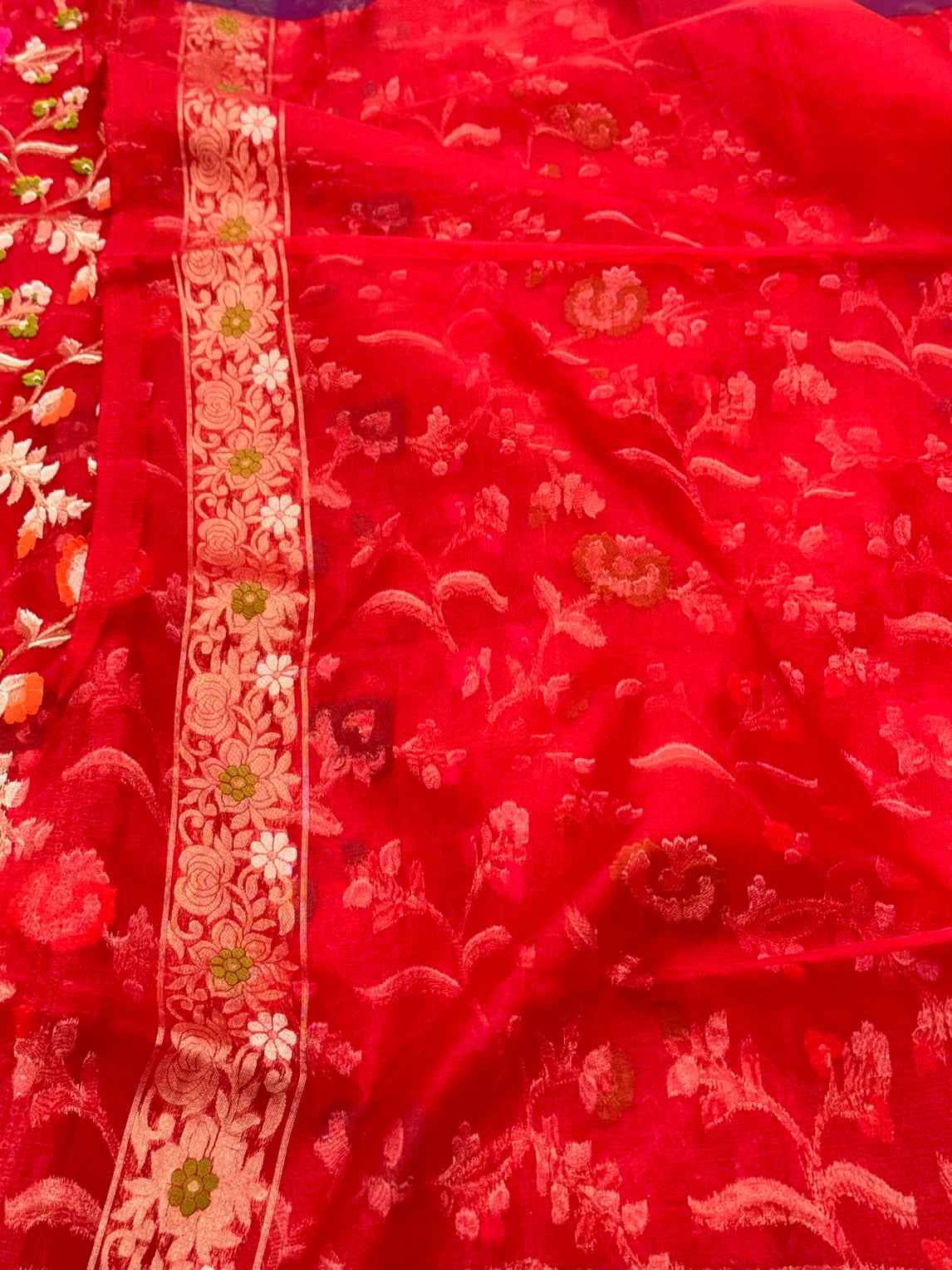 Red Banarasi 100% Pure Kora Silk Saree -Ektara Technique | Pure Handwoven Mulberry Silk Saree