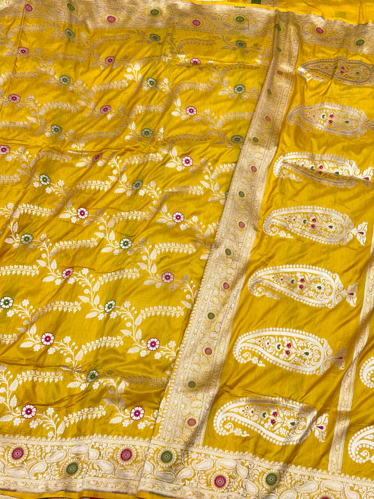 Mustard Yellow Pure Katan Mulberry Silk Handloom Banarasi Saree