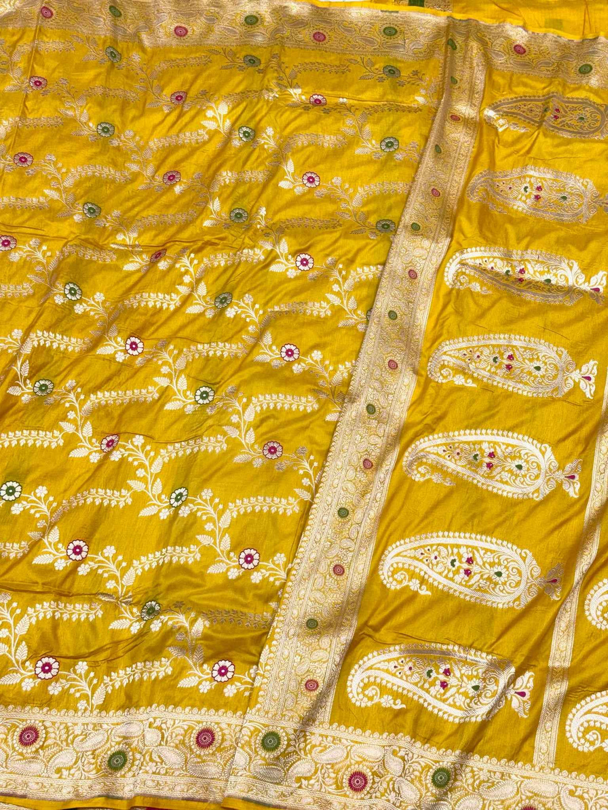 Mustard Yellow Pure Katan Mulberry Silk Handloom Banarasi Saree