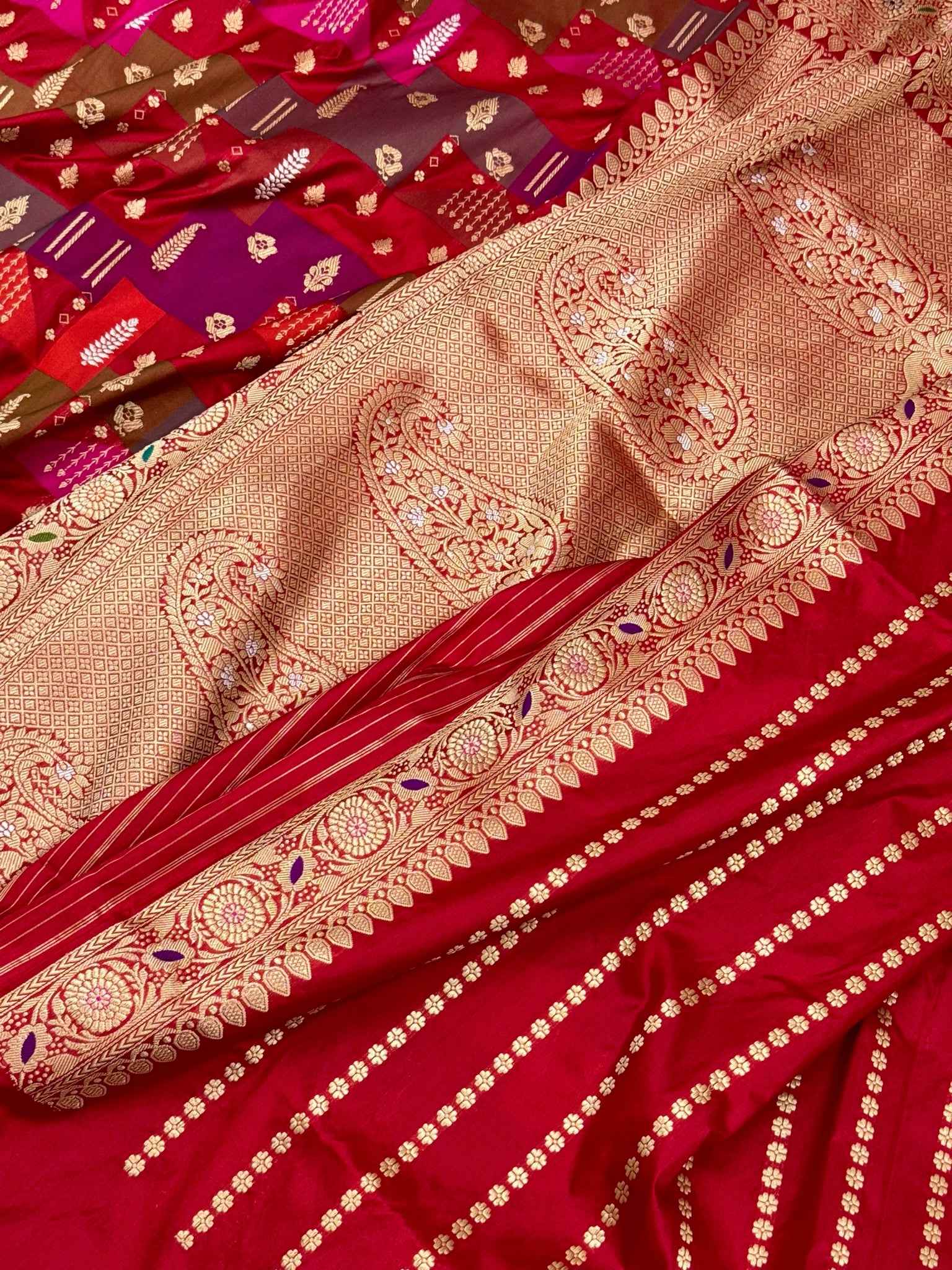 Red Katan Silk Rangkaat Handwoven Saree