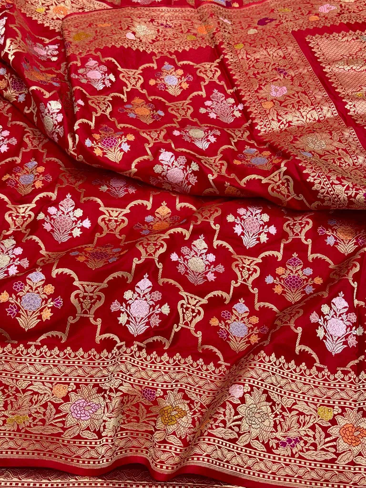 Red Pure Mulberry Silk & Pure Double Katan Silk Handwoven Premium Banarasi Saree with Kadhwa Weave