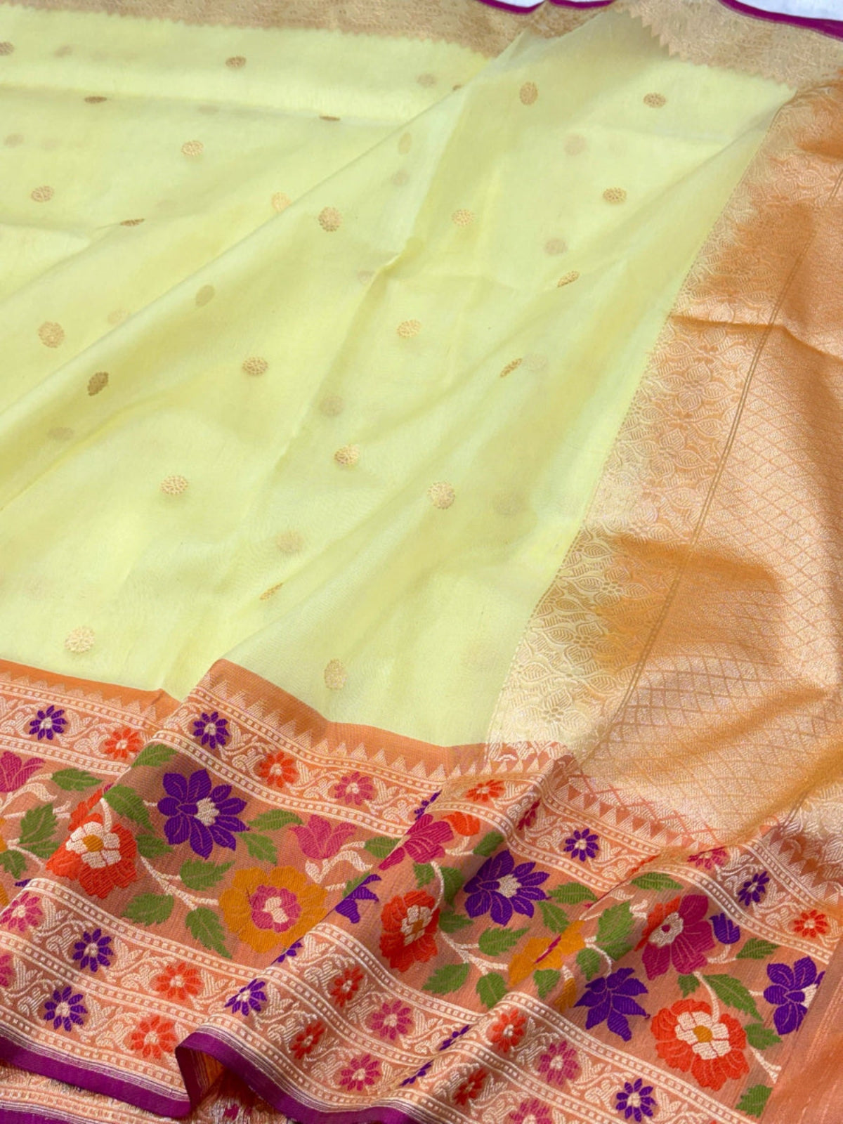 Pastel Yellow Ektara Weave Pure Kora Silk Handwoven Banarasi Saree