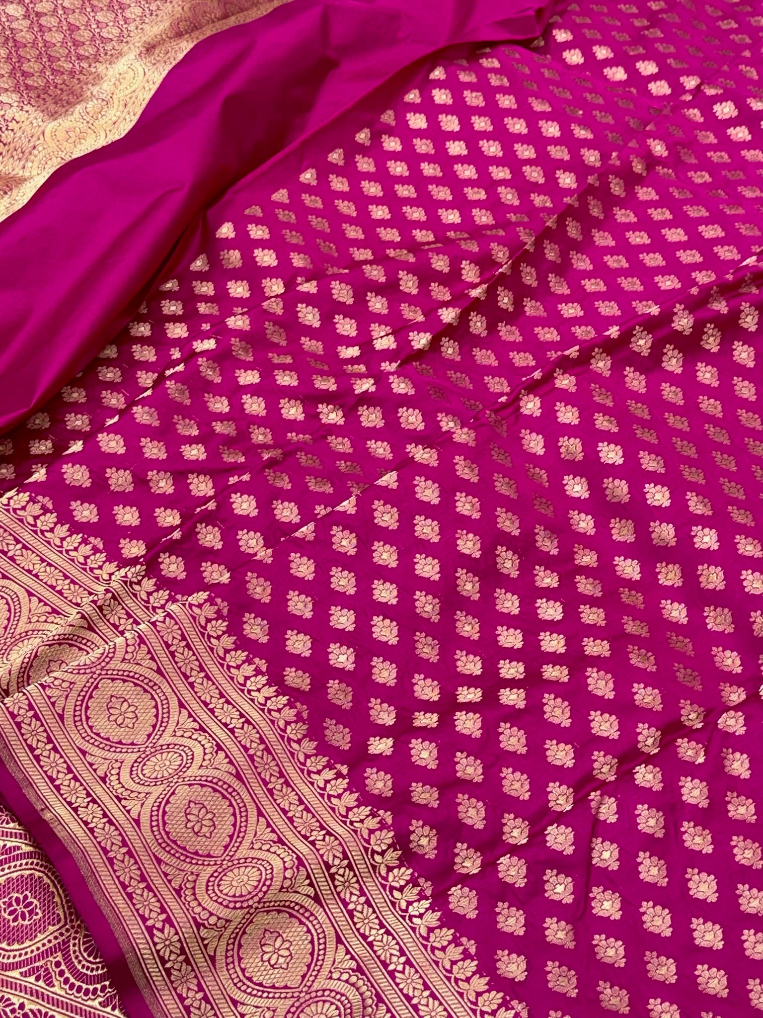 Hot Pink Pure Katan Mulberry Silk Handloom Banarasi Saree | Timeless Banarasi Elegance