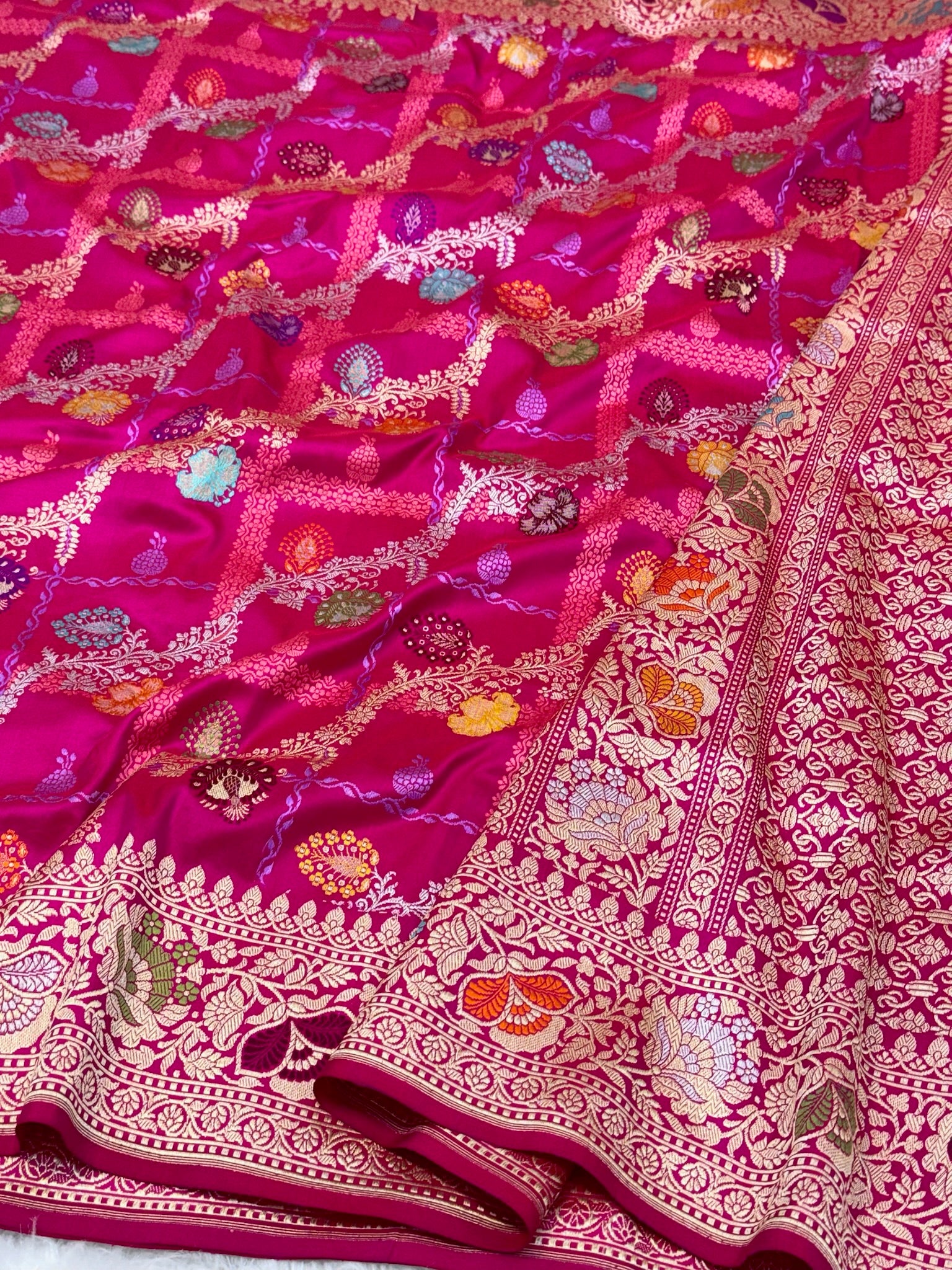 Pink Pure Mulberry Katan Silk Handwoven Banarasi Saree