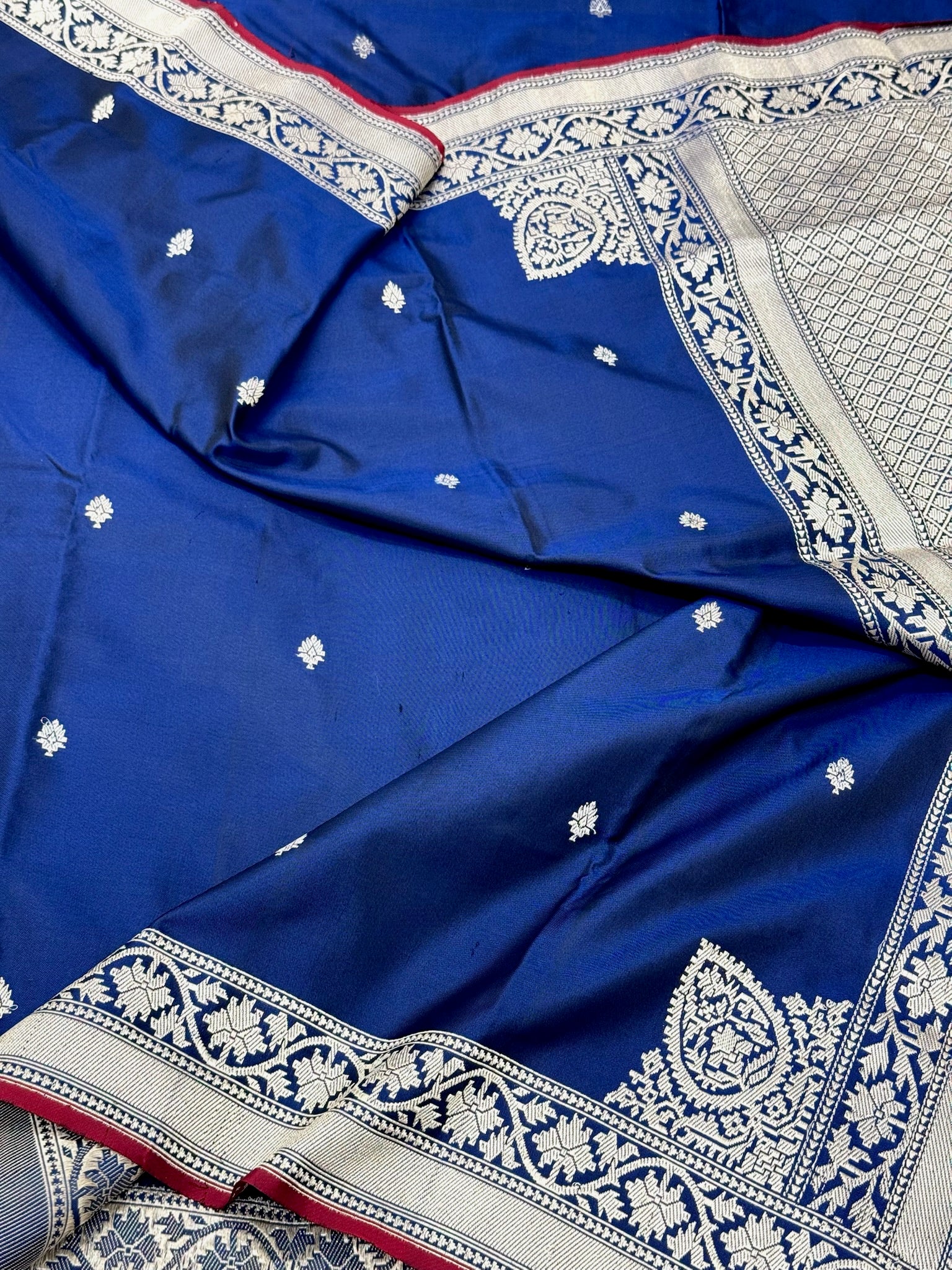 Blue Pure Katan Silk Handwoven Banarasi Saree |Ektara Weave|