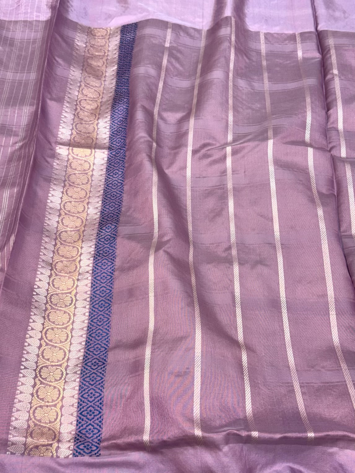 Pista Green Pure Kora Tissue Silk Handwoven Banarasi Saree - Pure Mulberry Silk Soft Drape Lightweight Saree