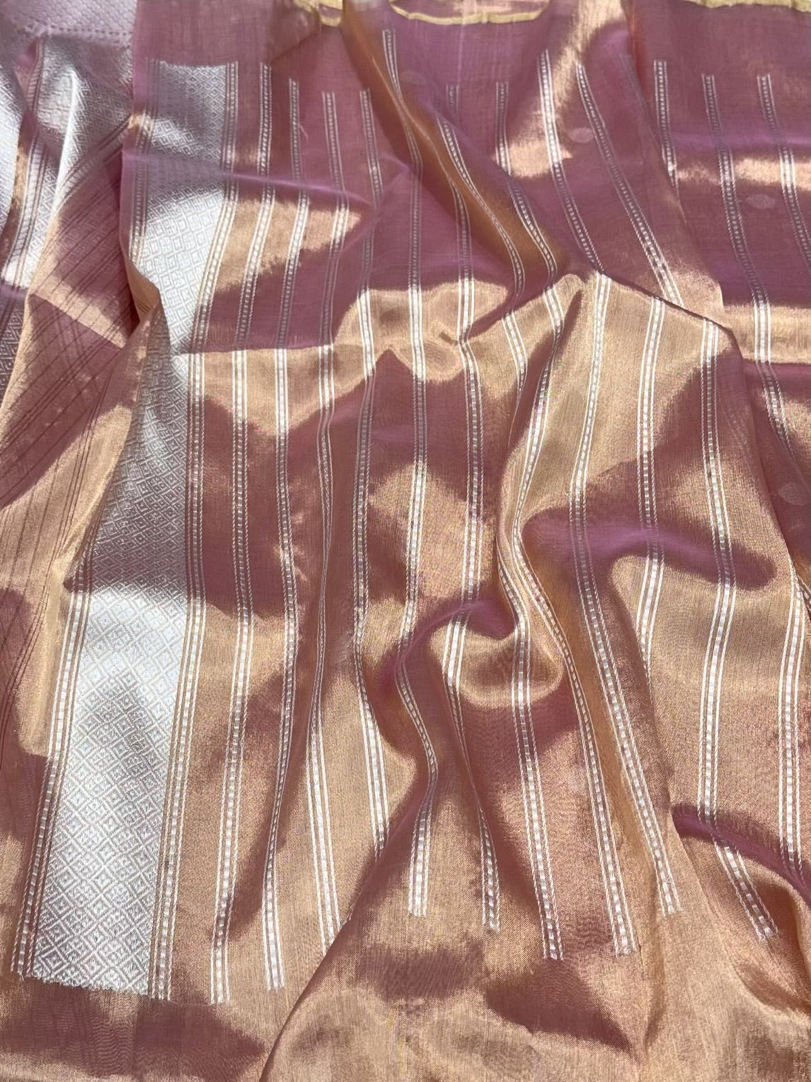 Dusty Rose Gold Pure Tissue Silk Saree - Kadhwa Tecnique | Pure Kora Silk Handwoven Banarsi Saree