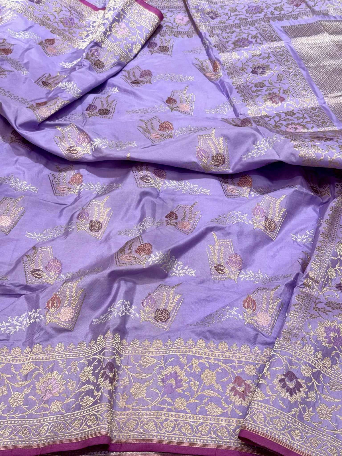 Lavender Pure Mulberry Double Katan Silk | Kadhwa Weave | Handwoven Banarasi Saree