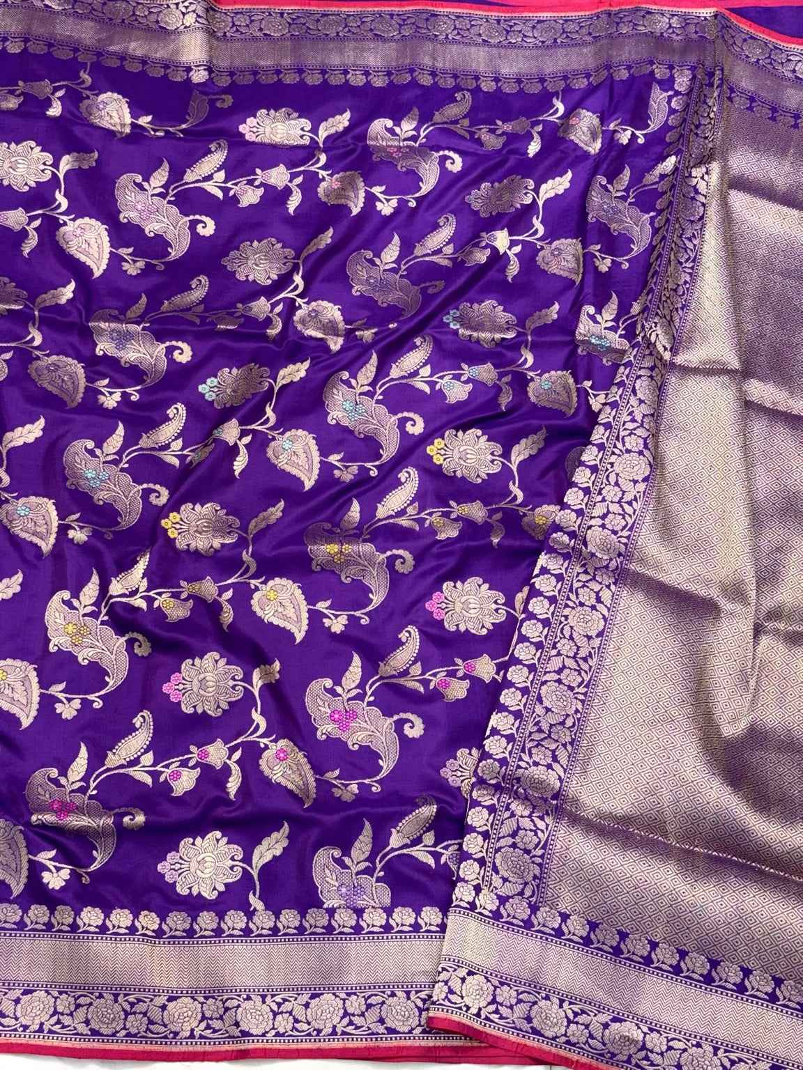 Purple Pure Katan Silk - Pure Mulberry Silk Kadhwa Technique ( Handwoven ) Banarasi Saree
