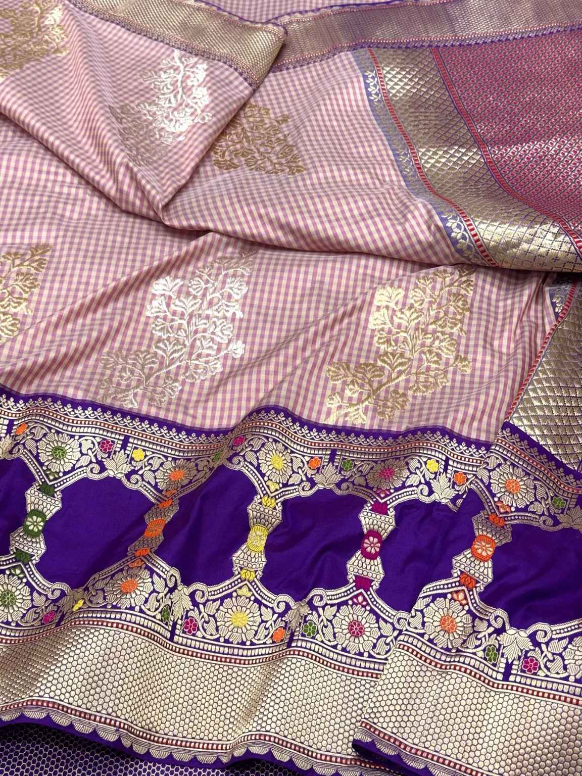 Mauve Pink Pure Katan Silk Handwoven Banarasi Saree - Pure Mulberry Silk | Kadhwa Technique Contemporary Banarasi Saree