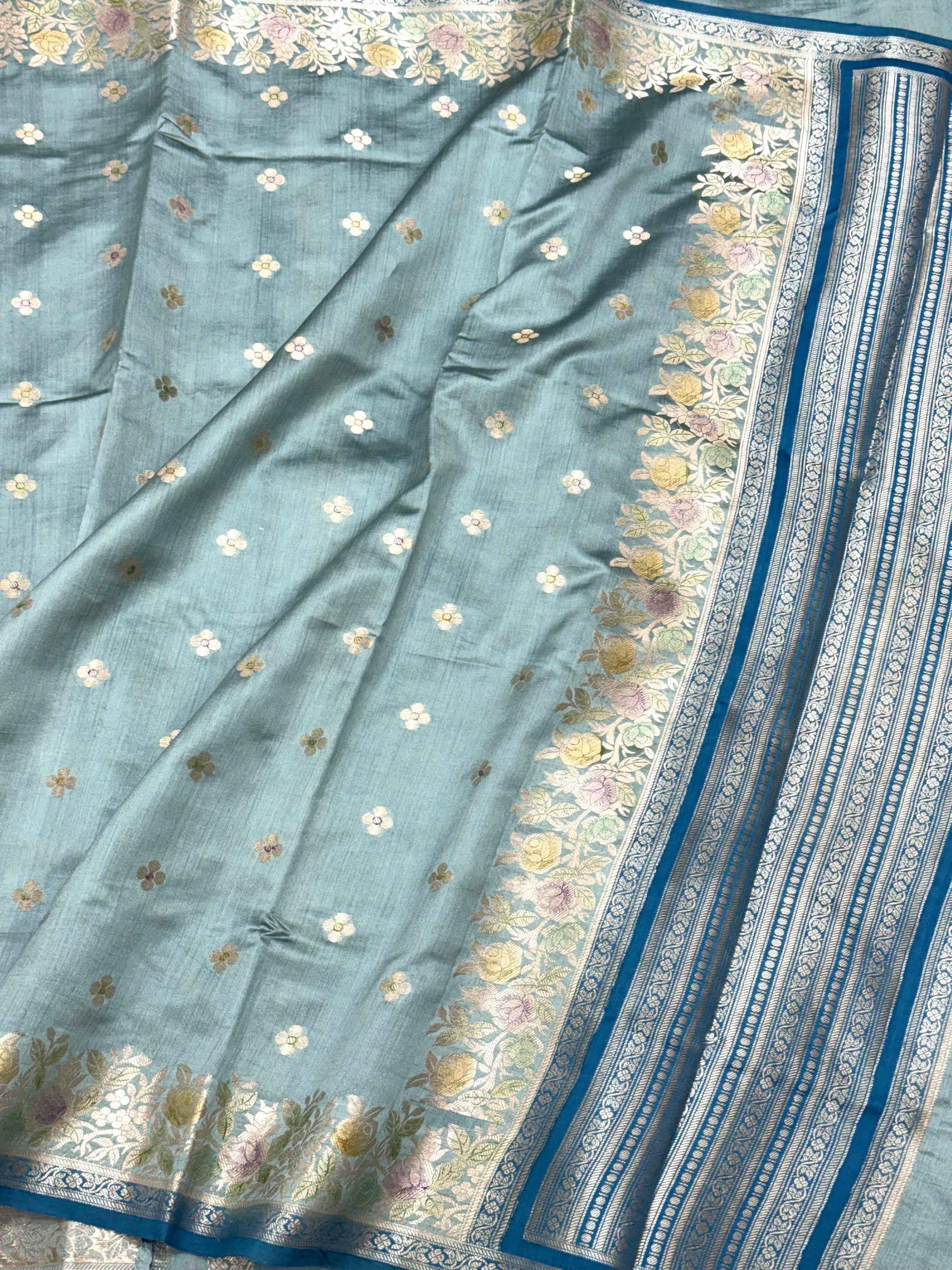 Lime Green Pure Mulberry Chiniya Silk Handloom Banarasi Saree