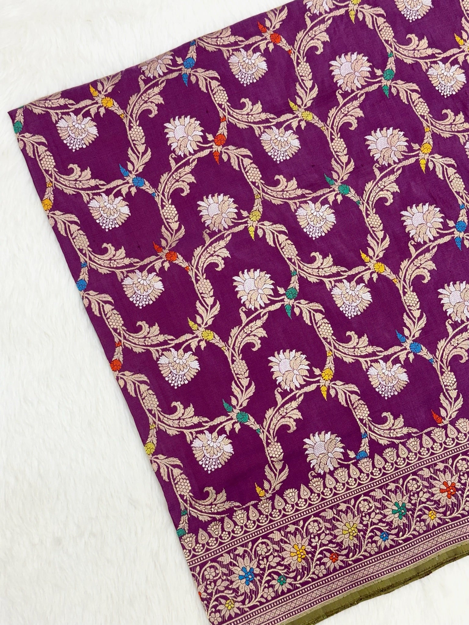 Magenta Purple Pure Katan Silk Handwoven Banarasi Saree |Kadhuwa Weave|