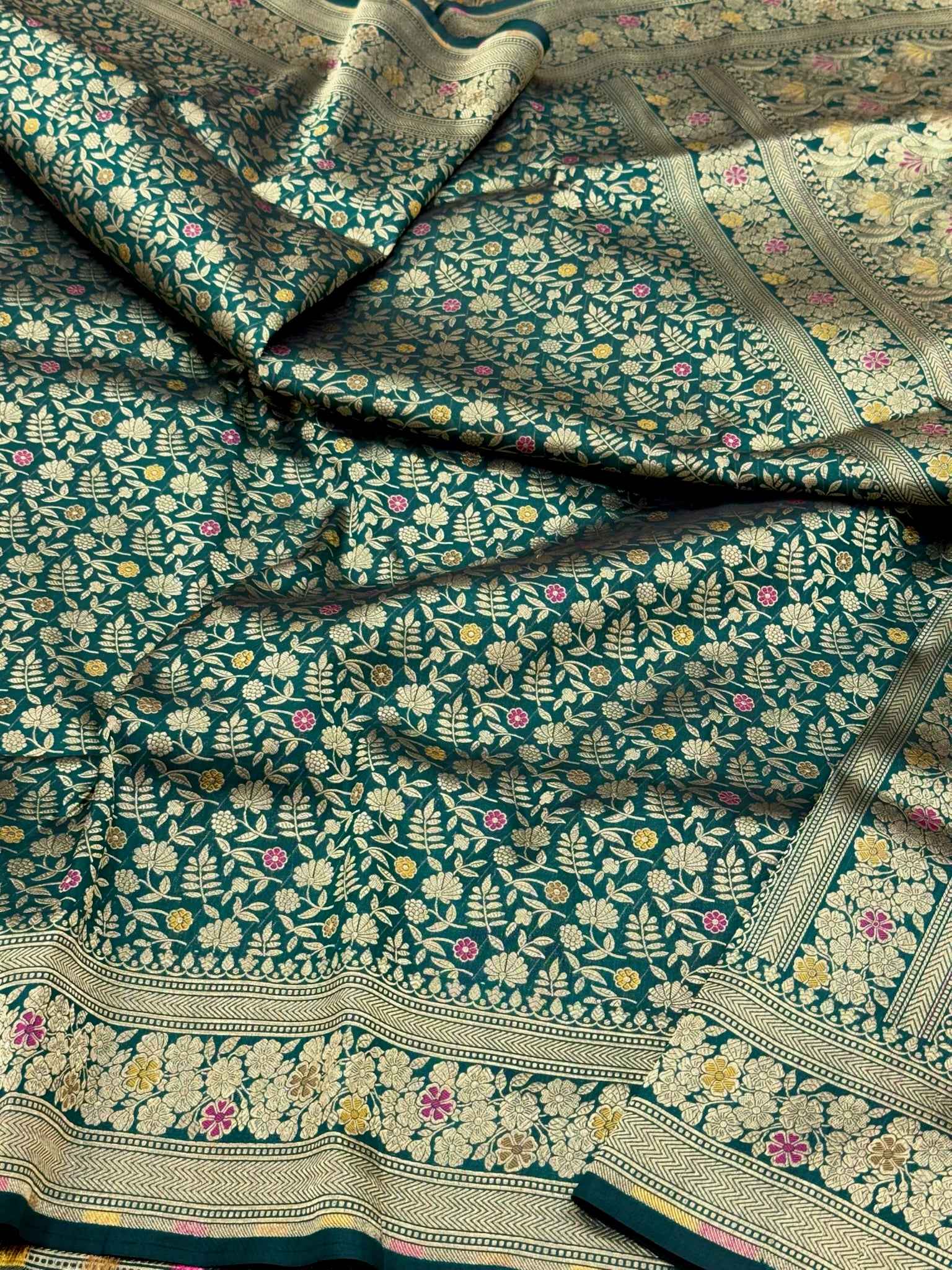 Dark Green Pure Mulberry Katan Silk Handloom Banarasi Brocade Saree - Authentic Banarasi Meenakari Saree