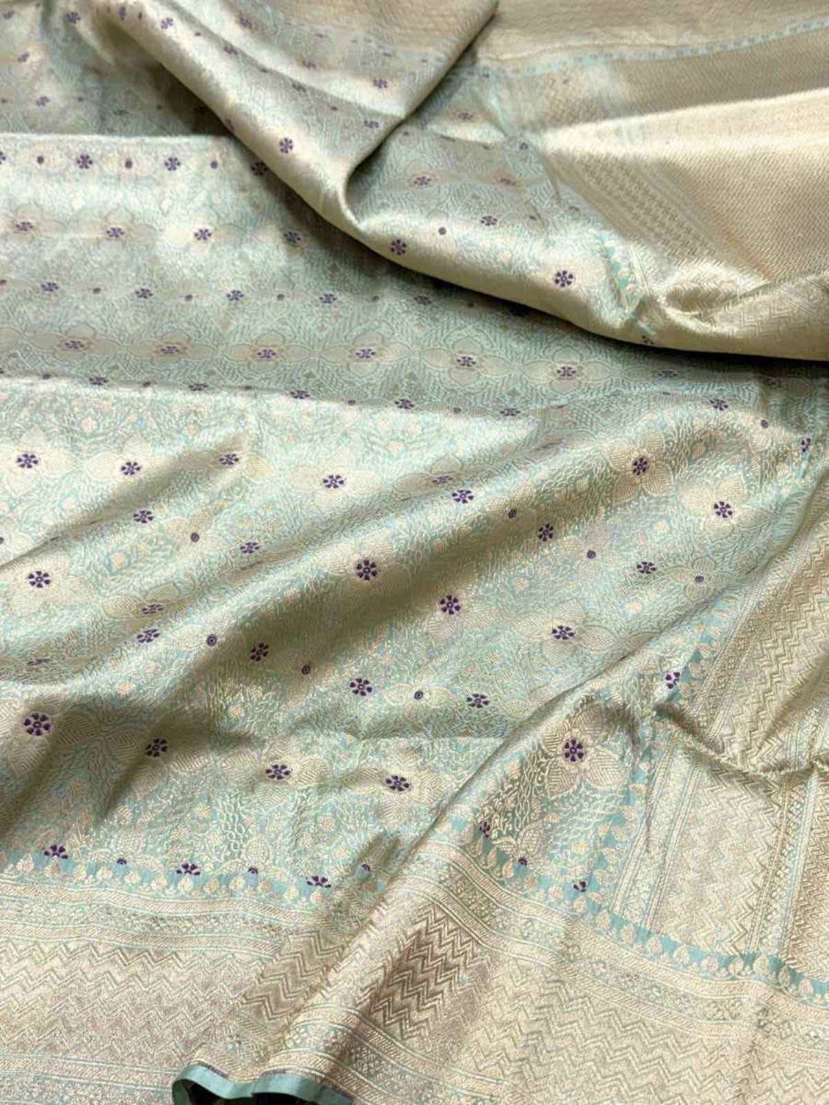 Pastel Green Katan Silk Vintage Handloom Banarasi Brocade Saree