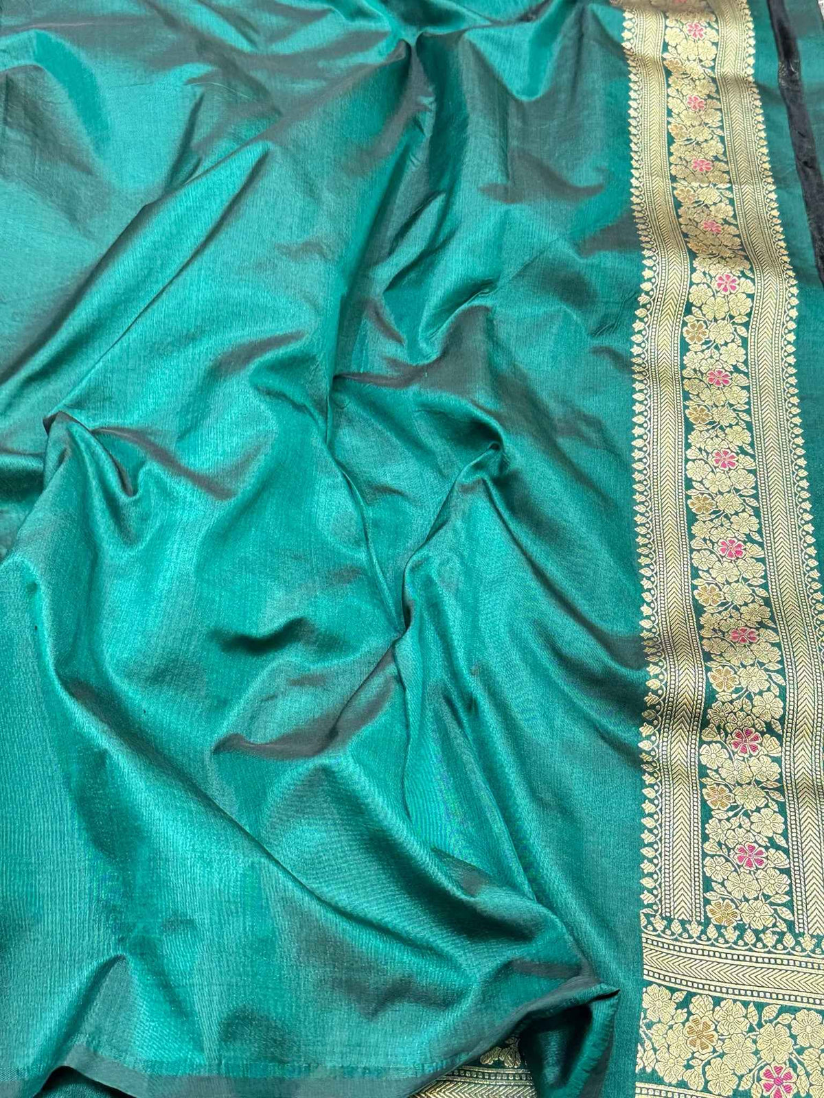 Dark Green Pure Mulberry Katan Silk Handloom Banarasi Brocade Saree - Authentic Banarasi Meenakari Saree