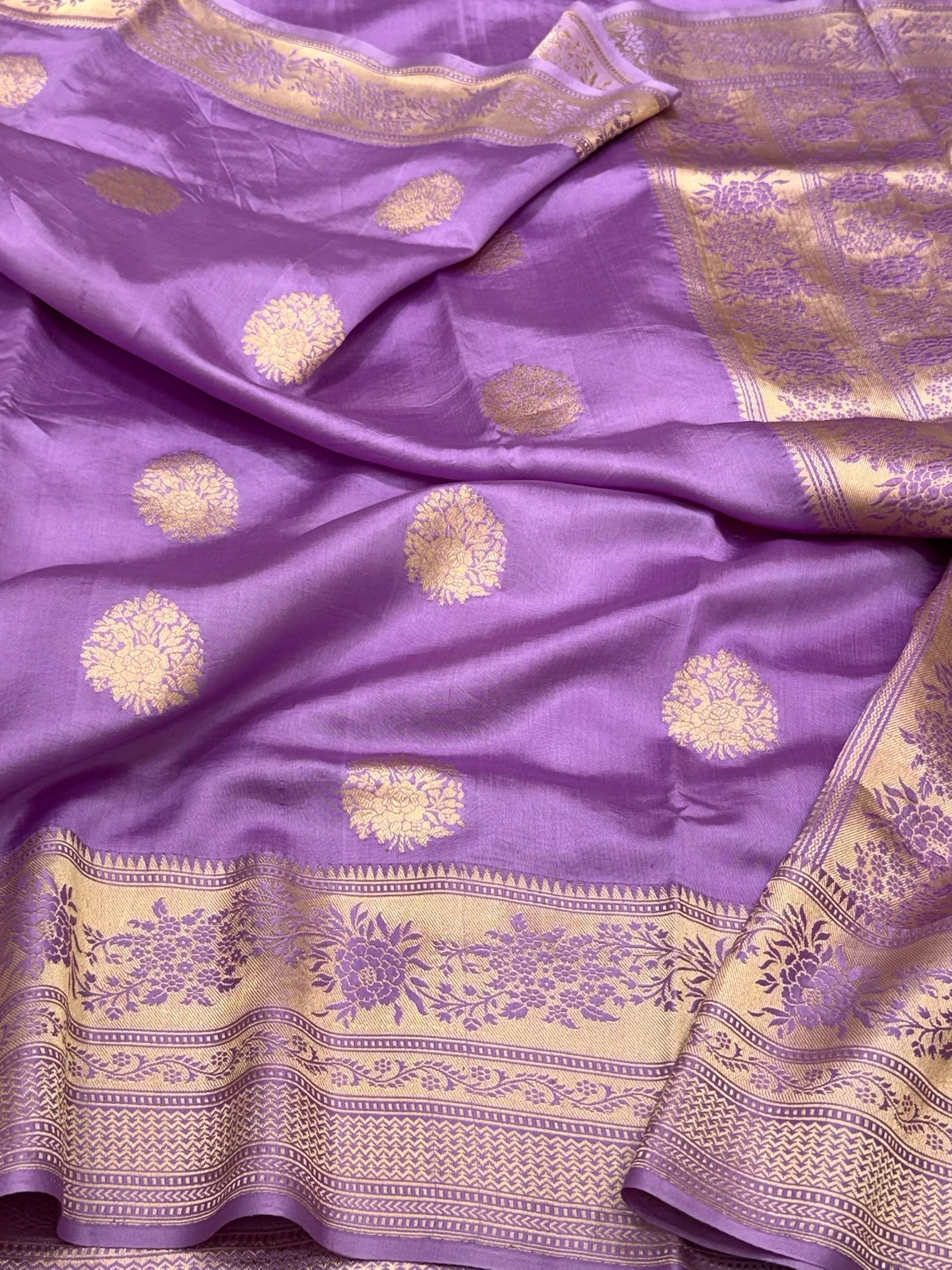 Lavender Pure Raw Mango Silk | Kadhwa Technique | Handwoven Banarasi Saree - Soft Drape Lightweight