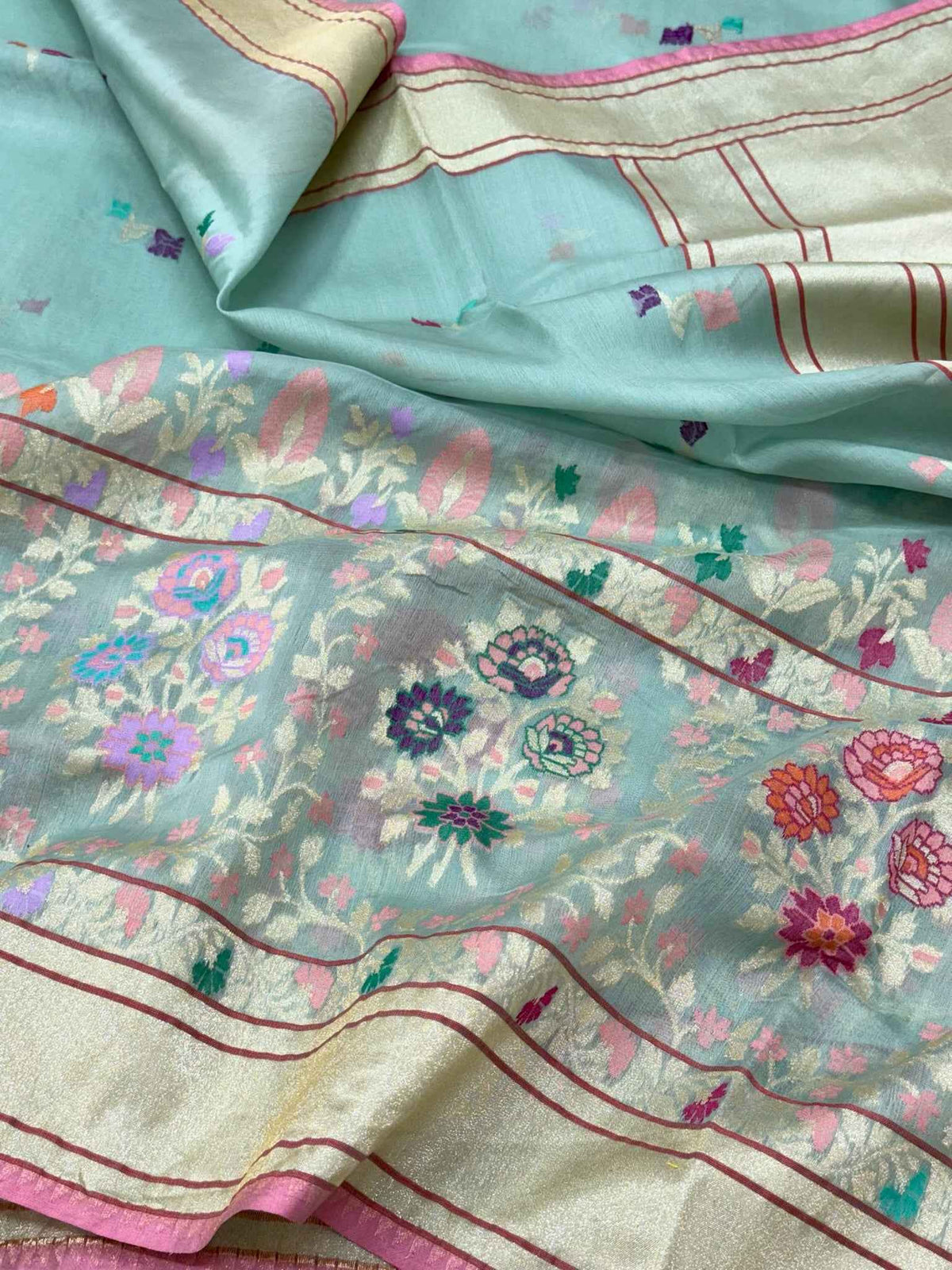 Aqua Blue Pure Kora Silk Jamdani Handwoven Banarasi Saree - Pure Mulberry Silk Skirt Border Saree
