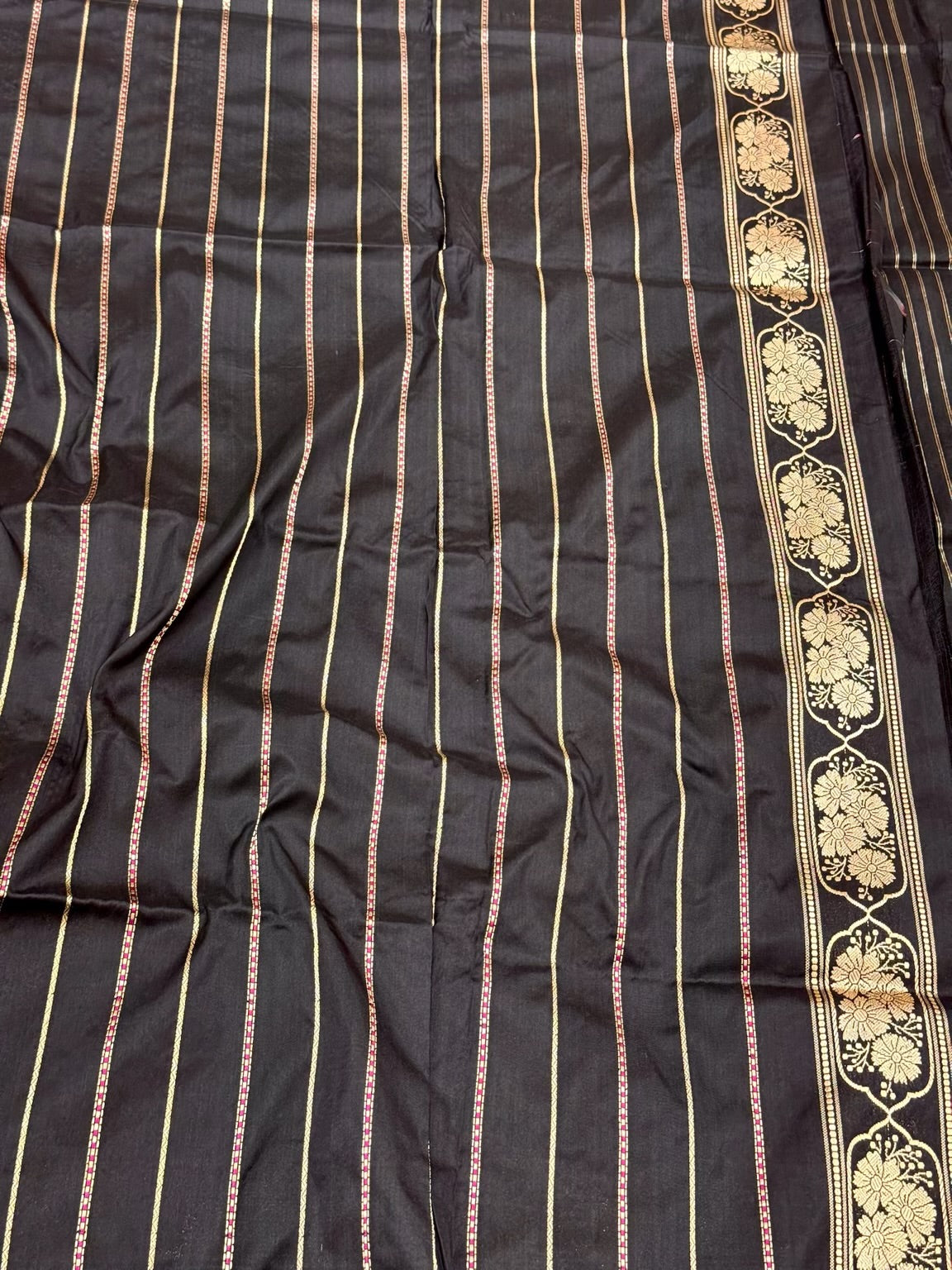 Black Pure Mulberry Katan Silk | Kadhwa Technique | Handwoven Banarasi Saree