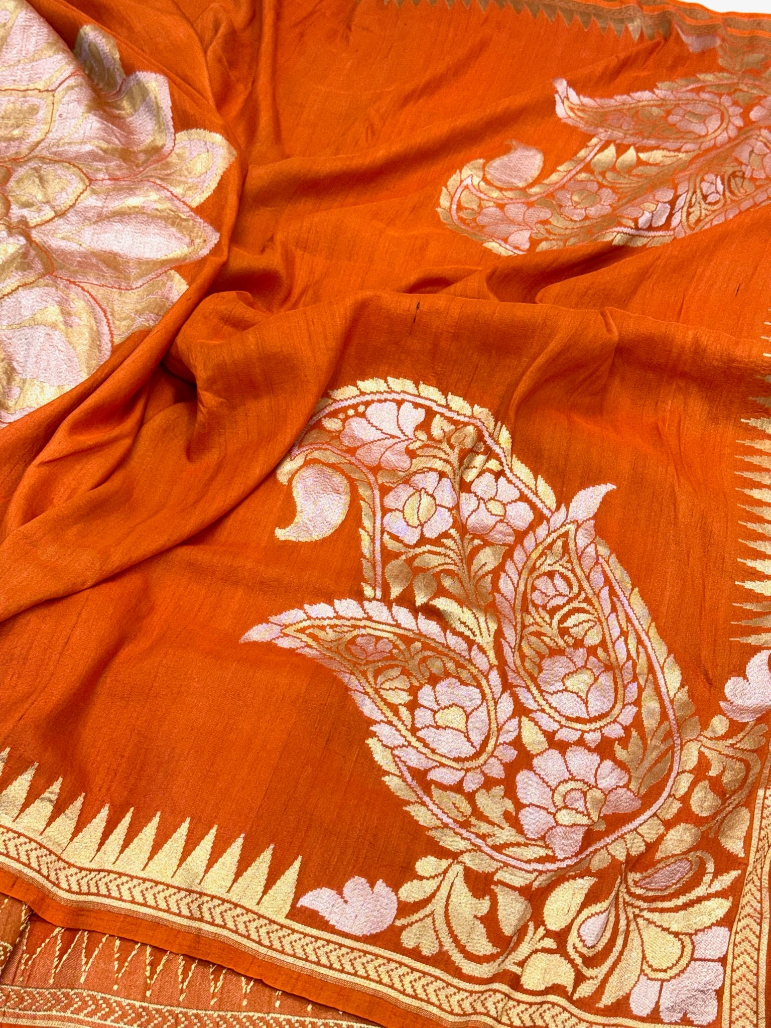 Orange Pure Tussar Georgette Handloom Banarasi Silk Saree
