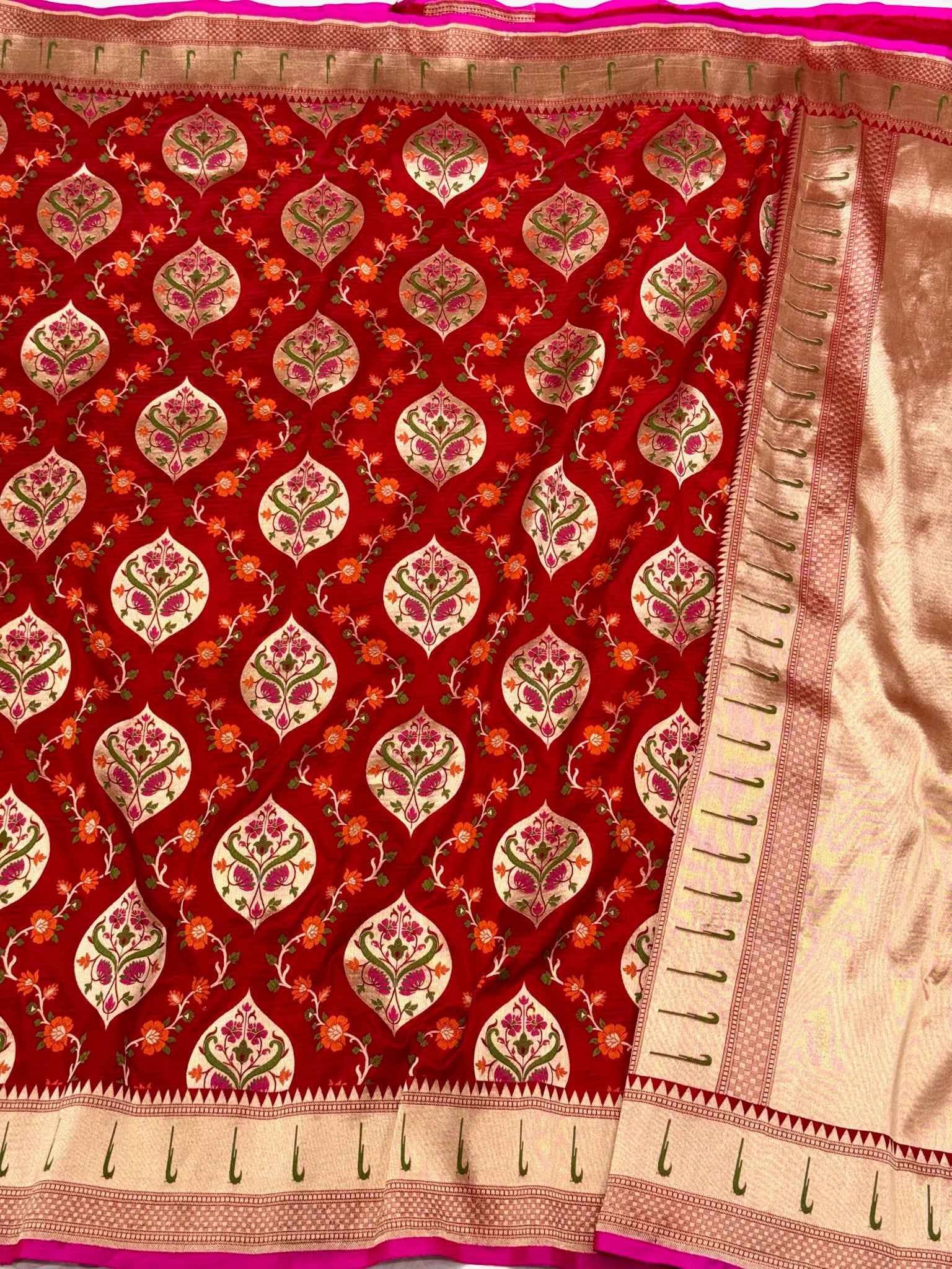 Red Banarasi Handloom Silk Saree - Pure Katan & Mulberry Silk Banarasi Saree