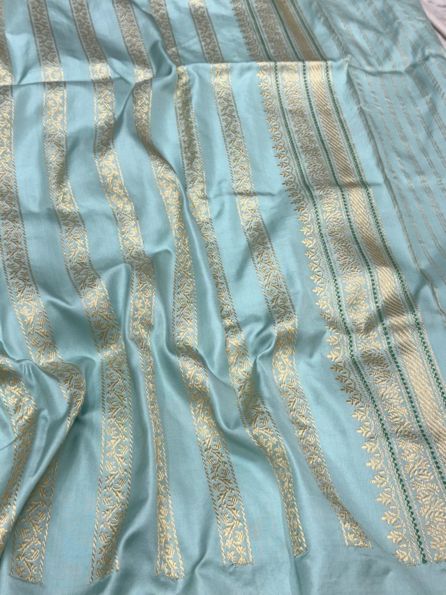 Sky Blue Pure Mulberry Katan Silk Handwoven Banarasi Saree - Kadhwa Ektara Weave
