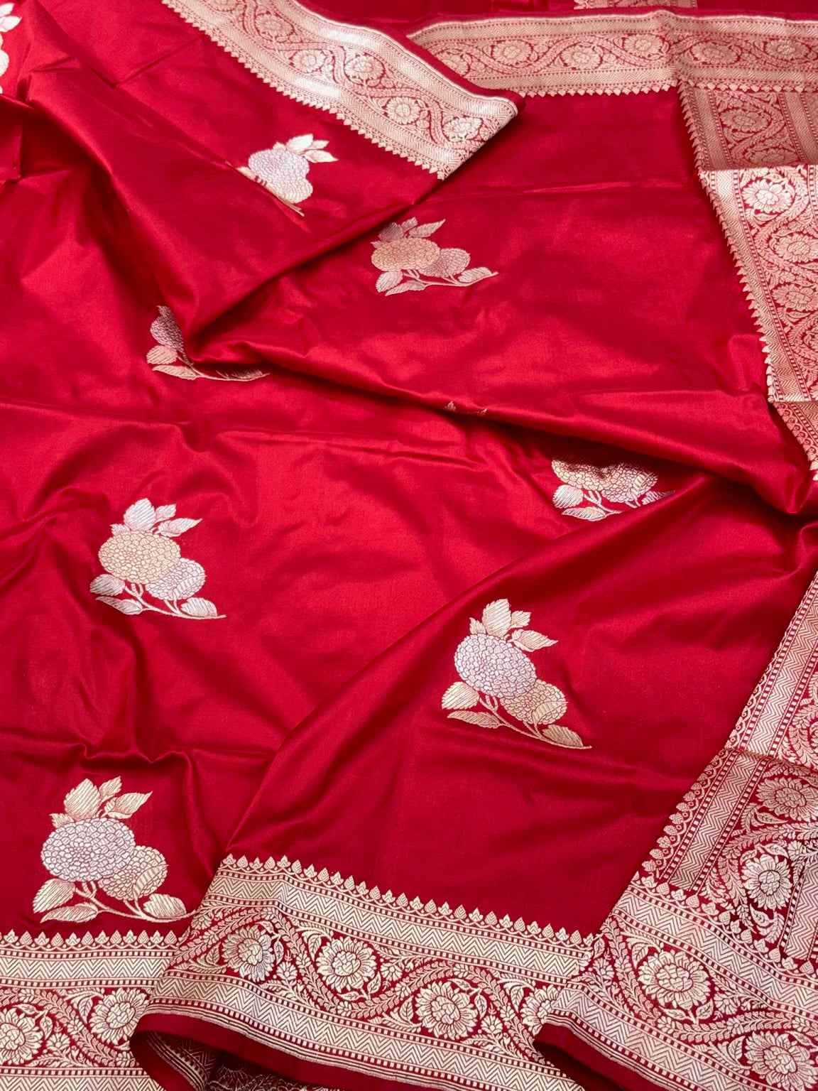 Red Pure Mulberry Silk & Pure Katan Silk - Kadhwa Technique Handwoven Banarasi Saree