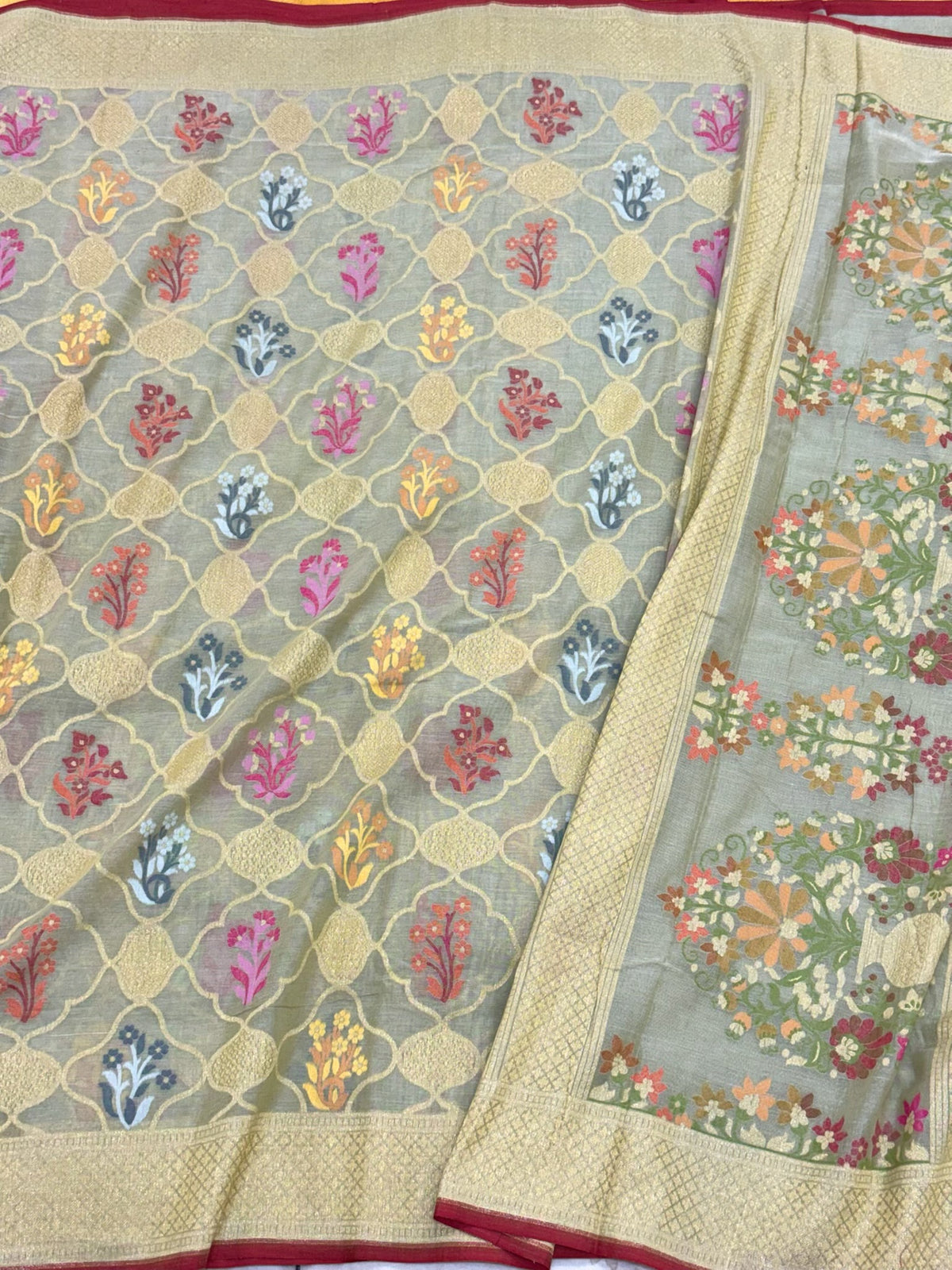 Pastel Pista Green Handloom Ektara Banarasi Saree | Pure Muslin Cotton Jamdani Banarasi Saree
