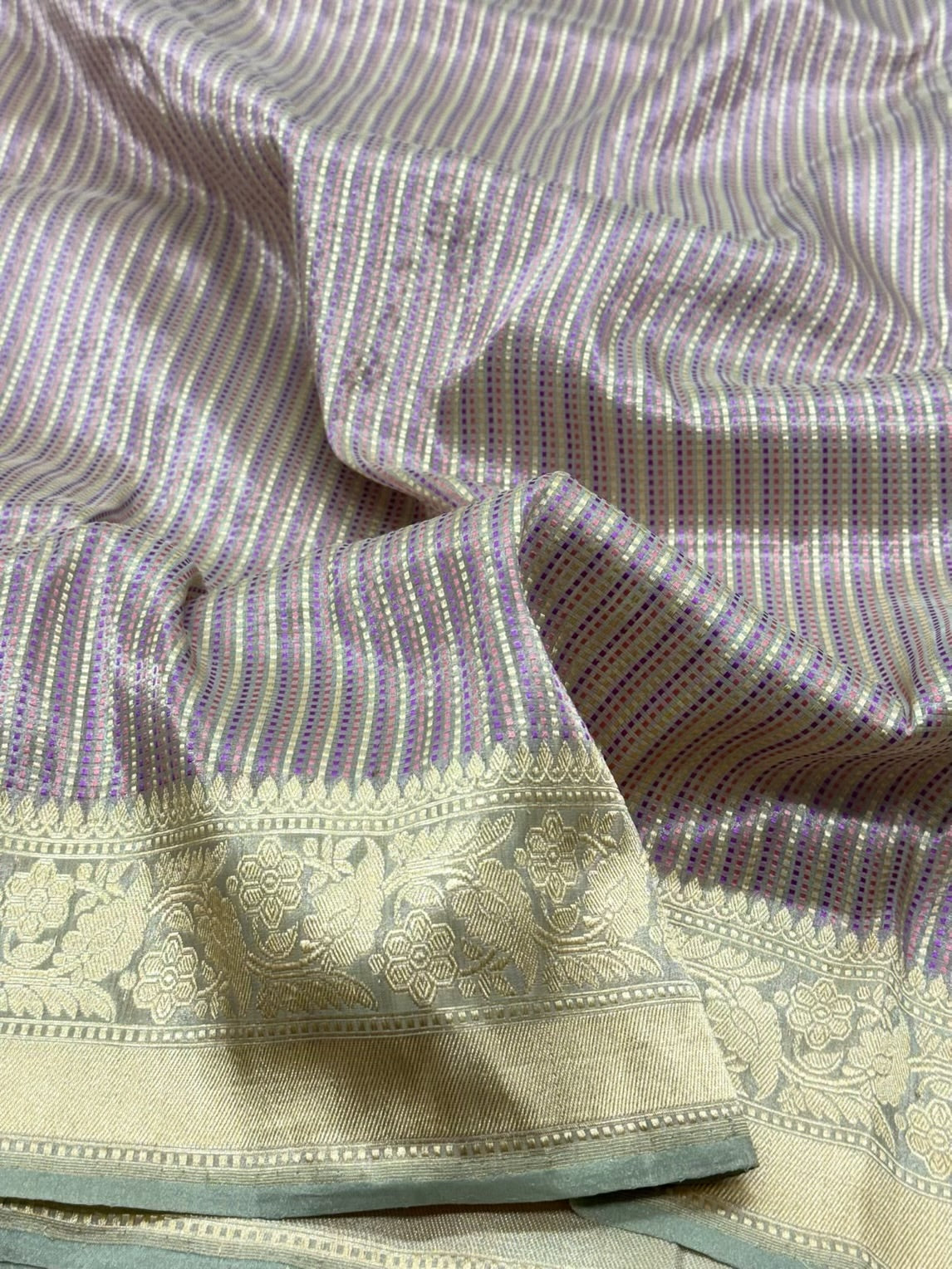 Ivory Pure Mulberry Katan Tissue Silk Handwoven Banarasi Saree