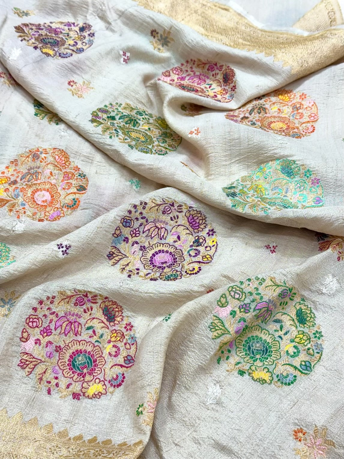 Natural Ivory Pure Tussar Georgette Silk - Kadhwa Technique Modern Masterpiece Banarasi Saree