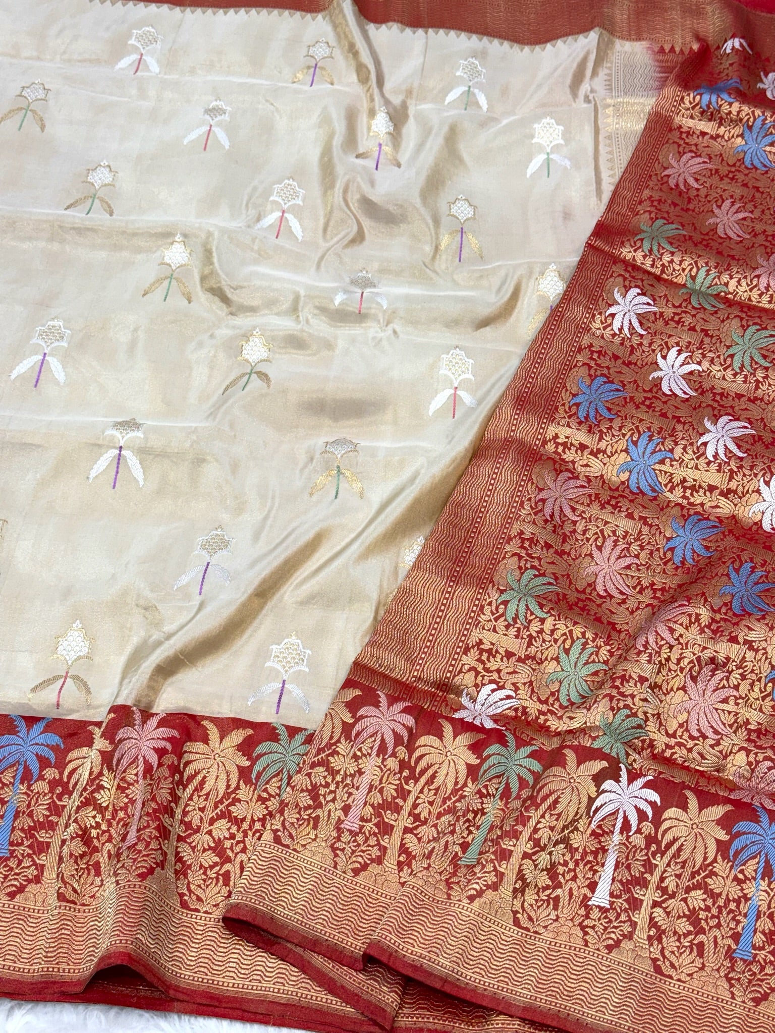 Ivory Pure Katan Tissue Silk Handwoven Banarasi Saree