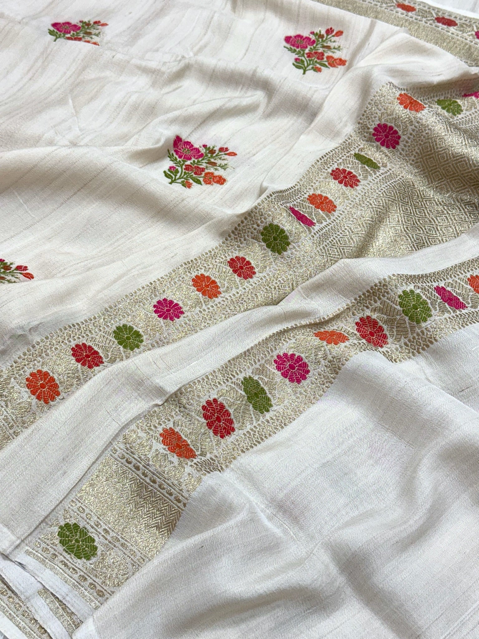 Ivory Pure Tussar Georgette Silk Handwoven Banarasi Saree