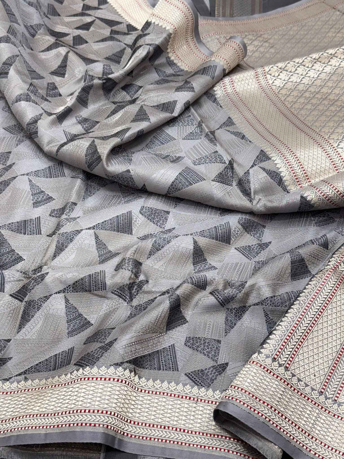 Gray Pure Mulberry Satin Silk Handwoven | Kadhwa Weave | Banarasi Tachoi Saree - Heritage In A New Light