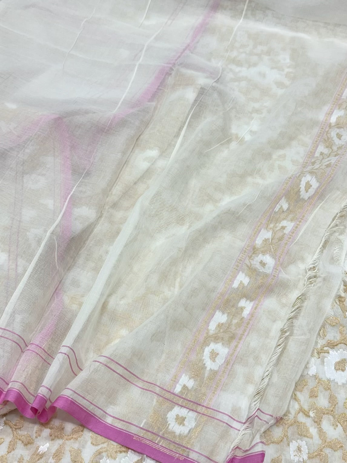 Pearl White Pure Muslin Cotton Jamdani Ektara Weave Handloom Banarasi Saree