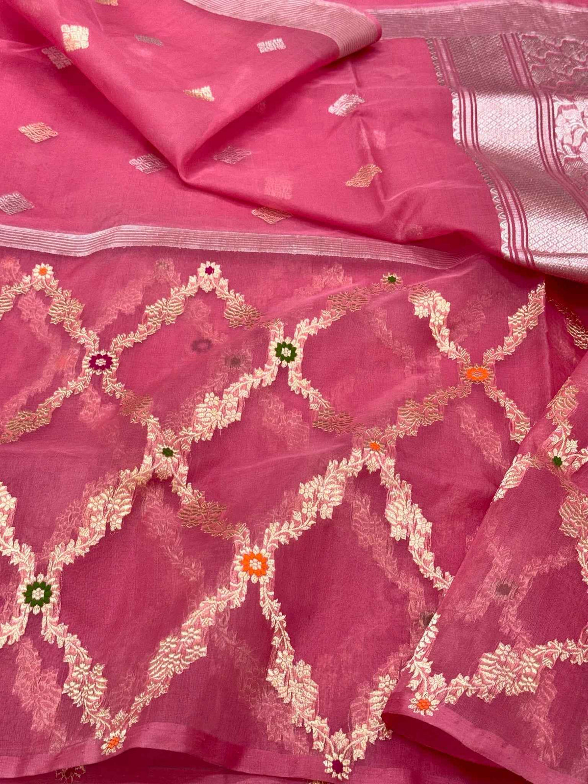 Dark Pink Pure Mulberry Kora Silk | Kadhwa Technique | Handwoven Banarasi Saree - Heritage In A New Light