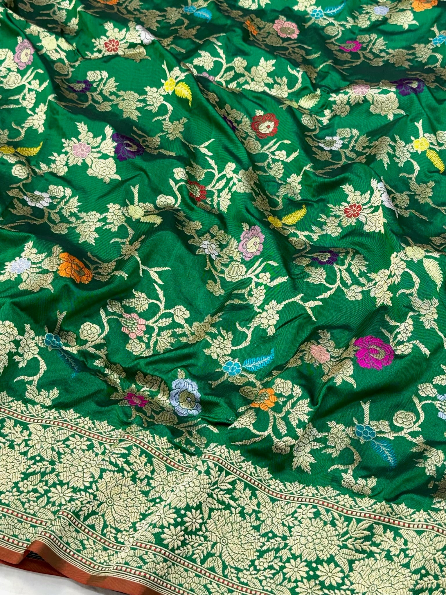Bottle Green Pure Double Katan Mulberry Silk | Kadhwa Technique | Handwoven Banarasi Saree