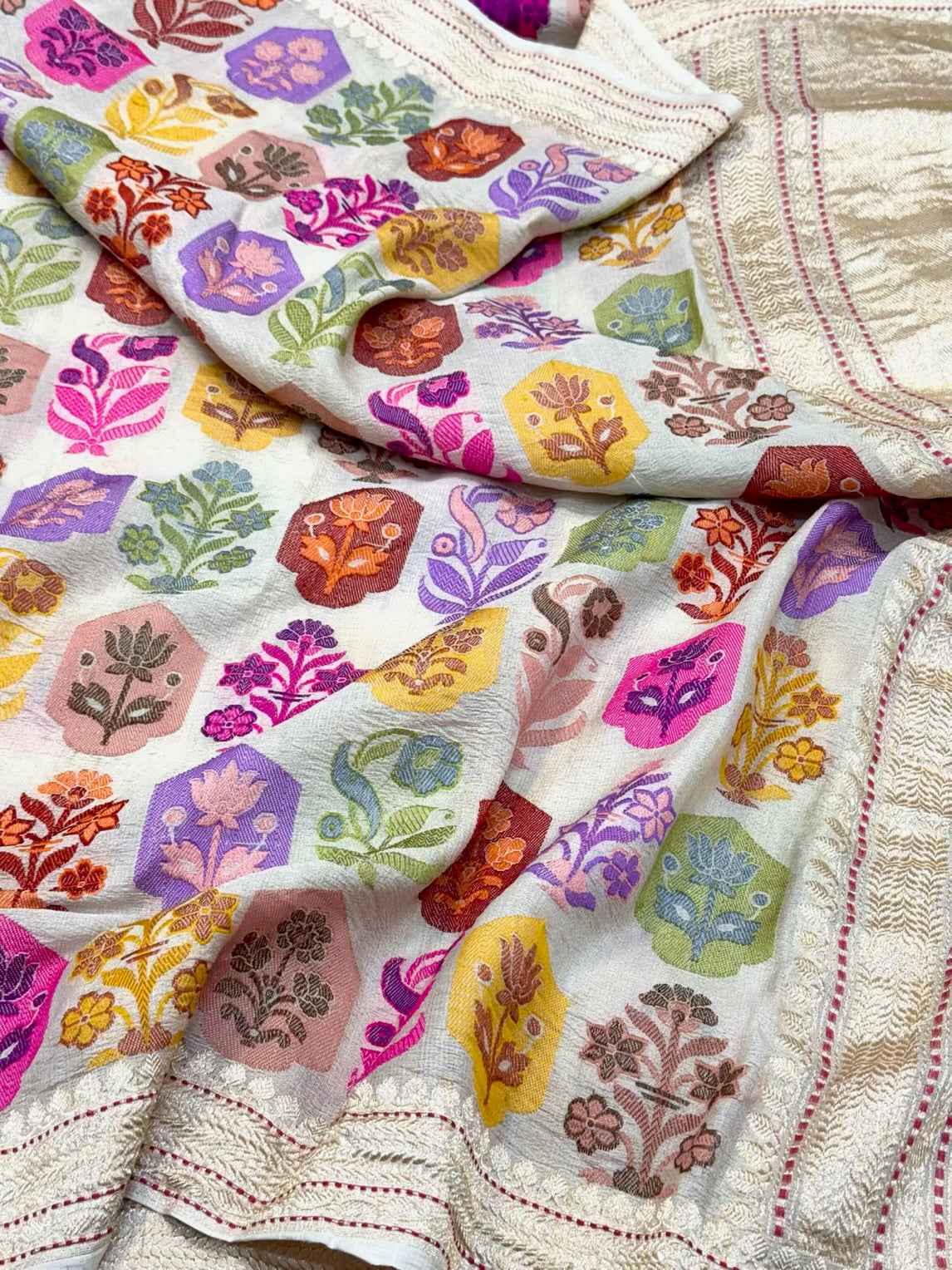 Ivory Pure Tussar Georgette Silk Handwoven Banarasi Saree | Kadhwa Technique Banarasi Masterpiece Handwoven Silk Saree