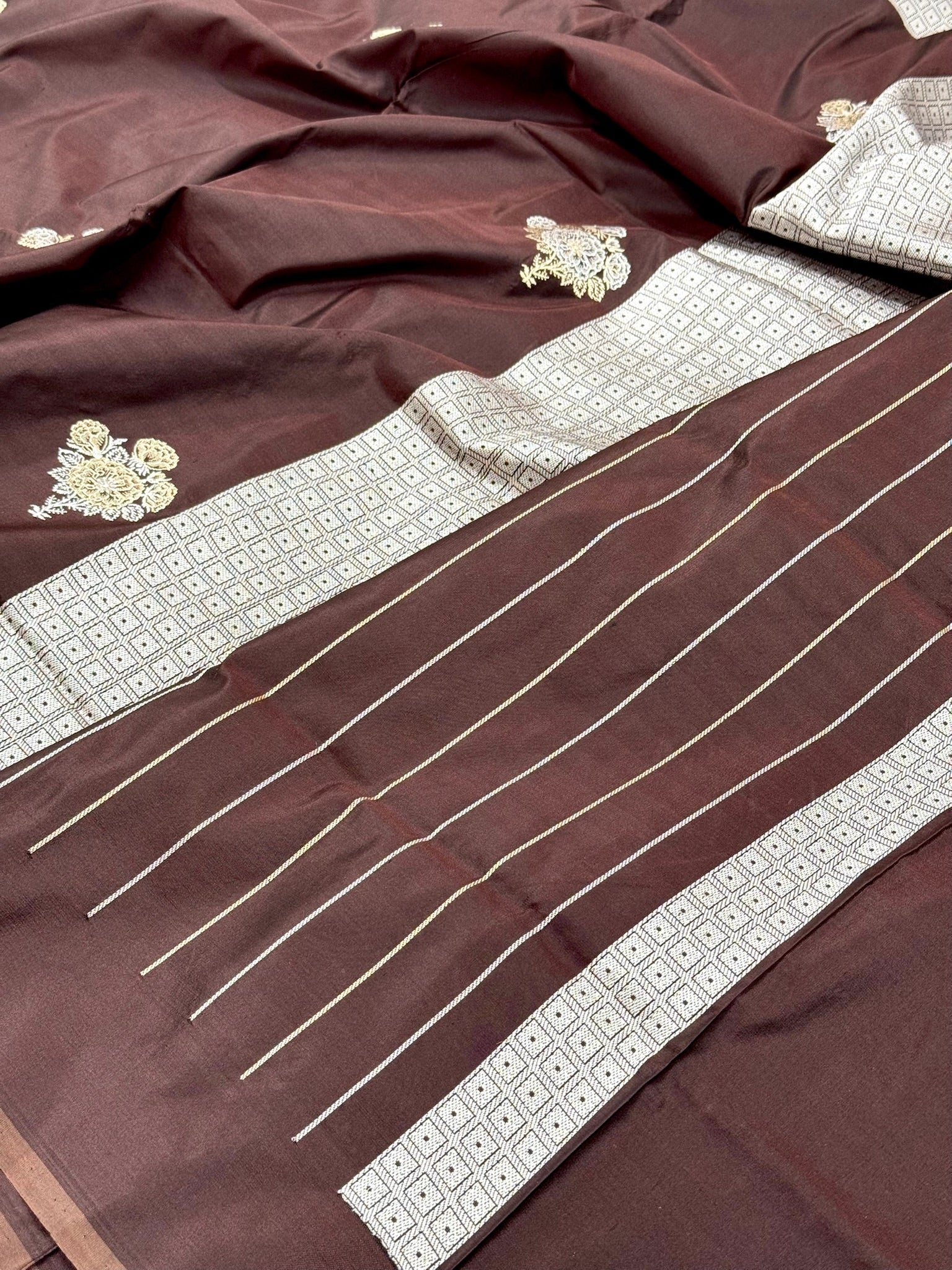 Brown Pure Katan Silk Handwoven Banarasi Saree